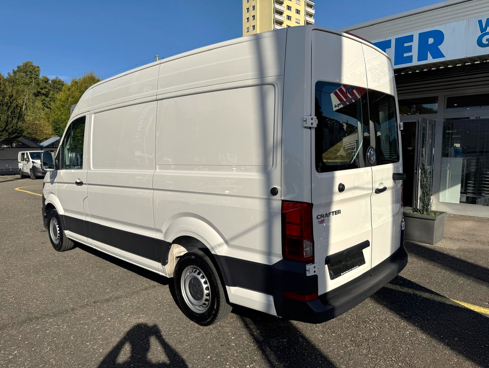 VW Crafter 35 2.0 TDI L3-image-12