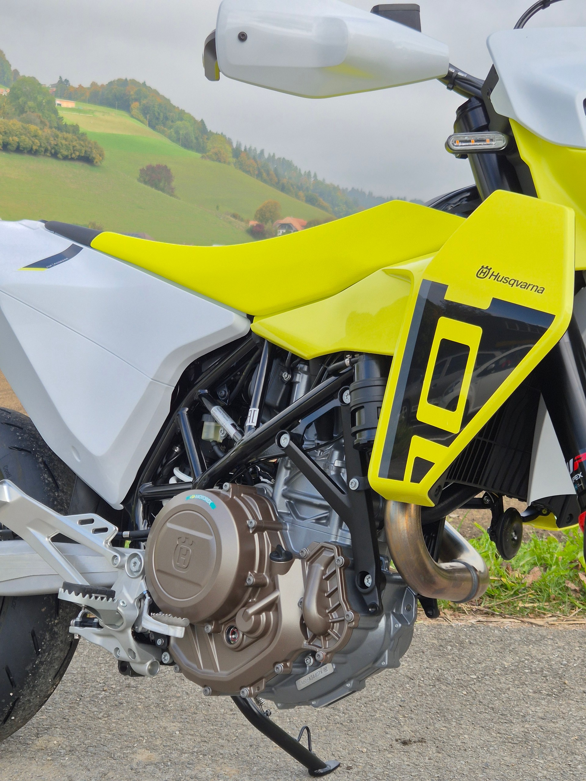 HUSQVARNA 701 Supermoto 35kW-image-5