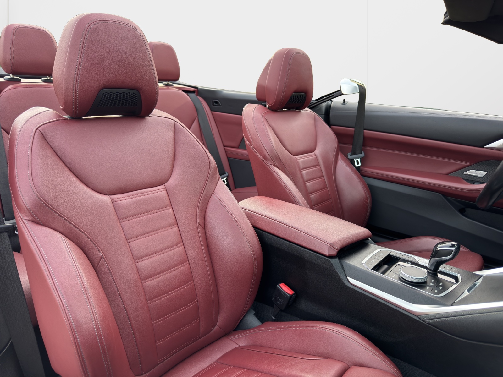 BMW M440i xDrive 48V Cabriolet Steptronic-image-13