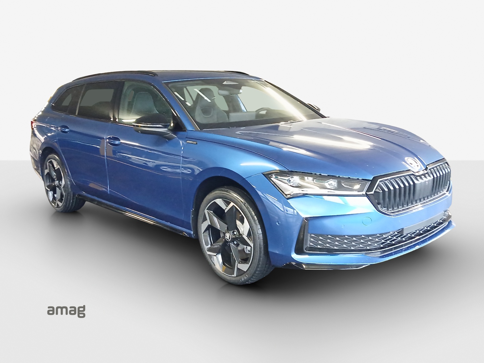 SKODA Superb Combi 2.0 TSI Sportline 4x4 DSG-image-5