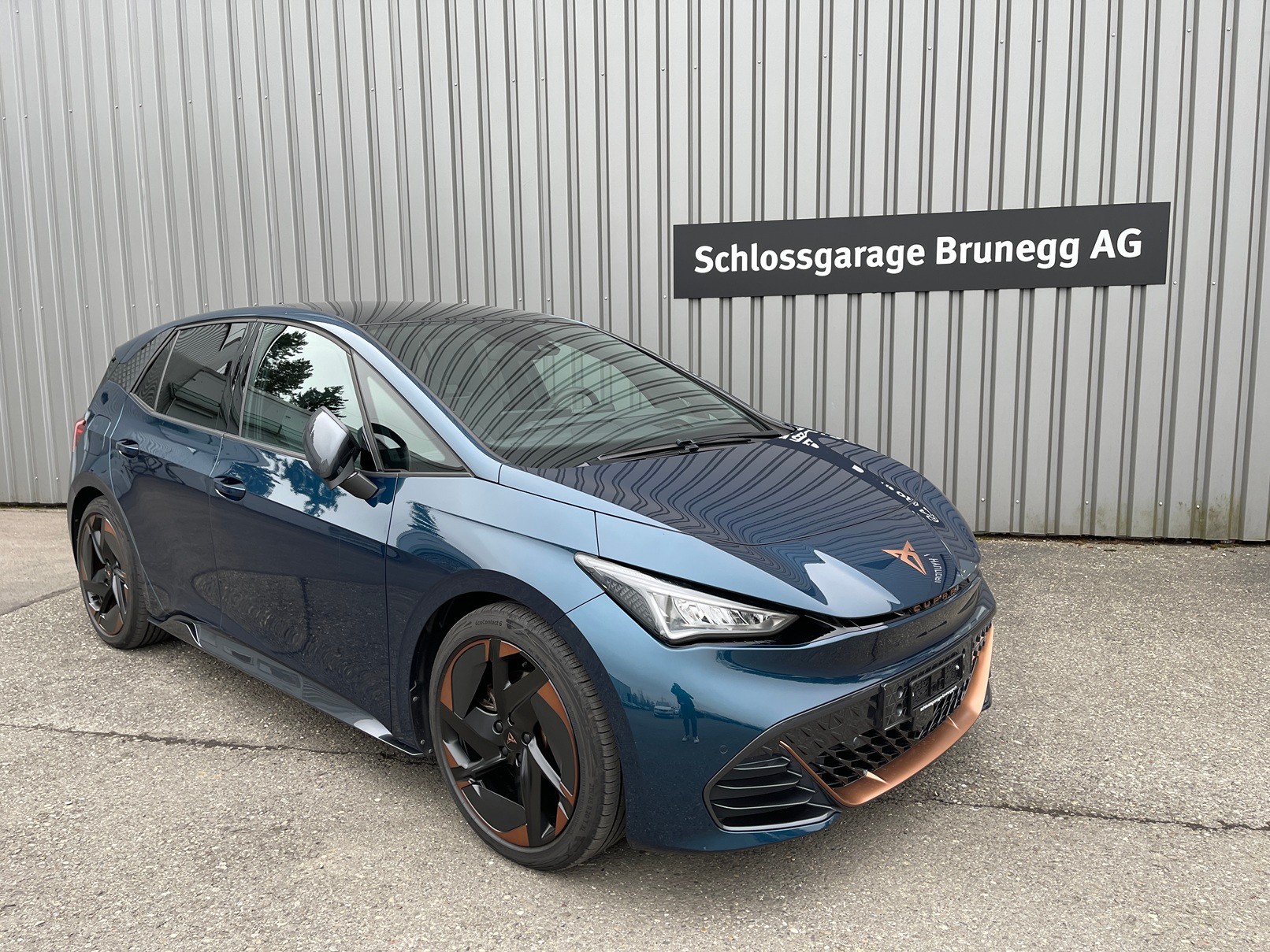 CUPRA Born El Primero Tres-image-0