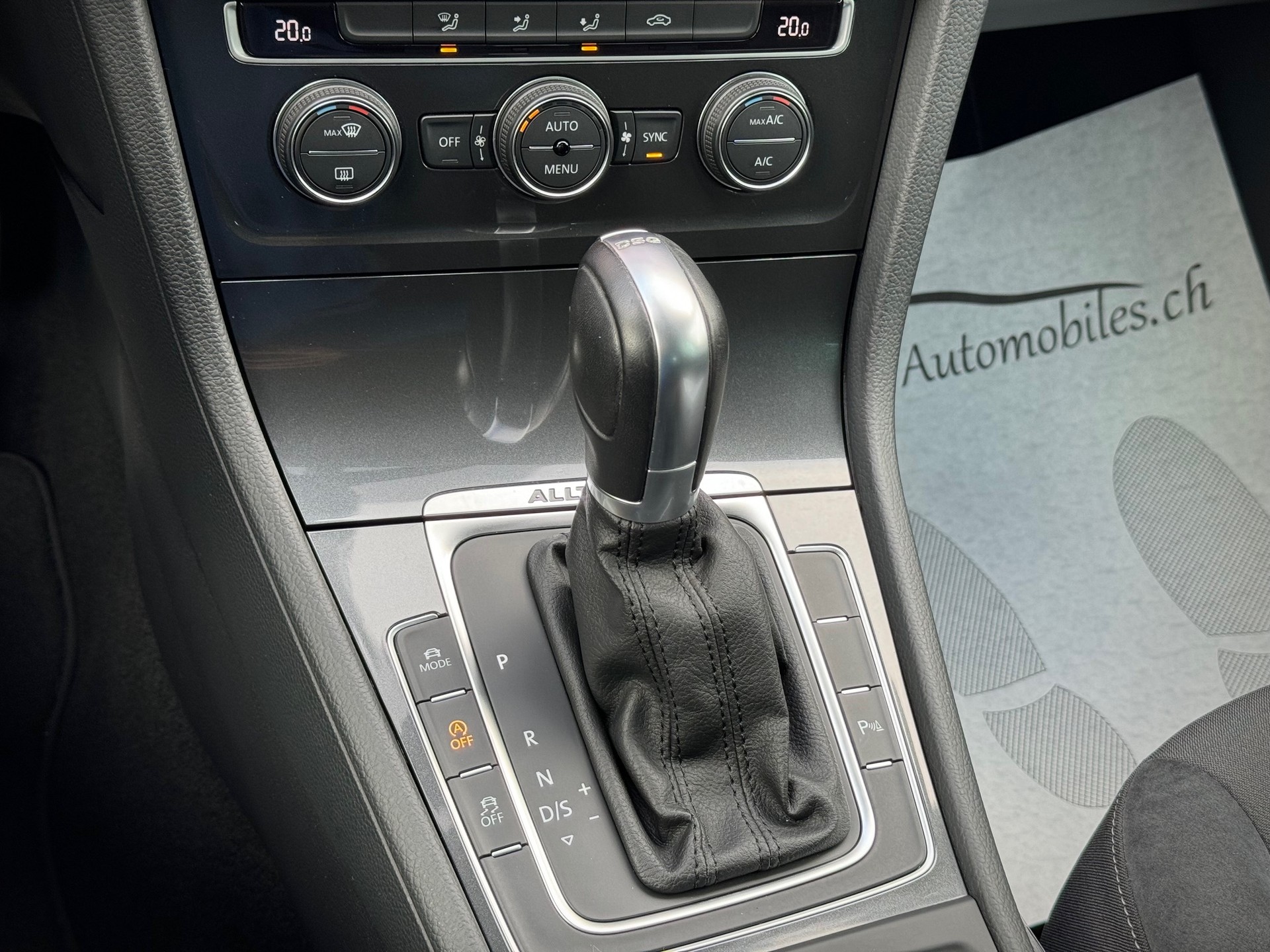 VW Golf 1.8 TSI Alltrack 4Motion DSG - Véhicule Suisse (CH)-image-13