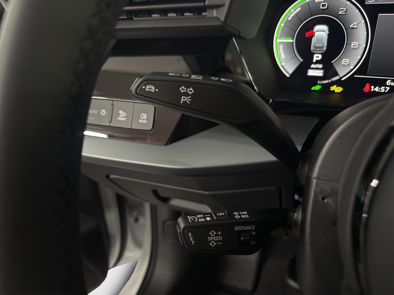 AUDI A3 Sportback 40 TFSI e Attraction S-tronic-image-12
