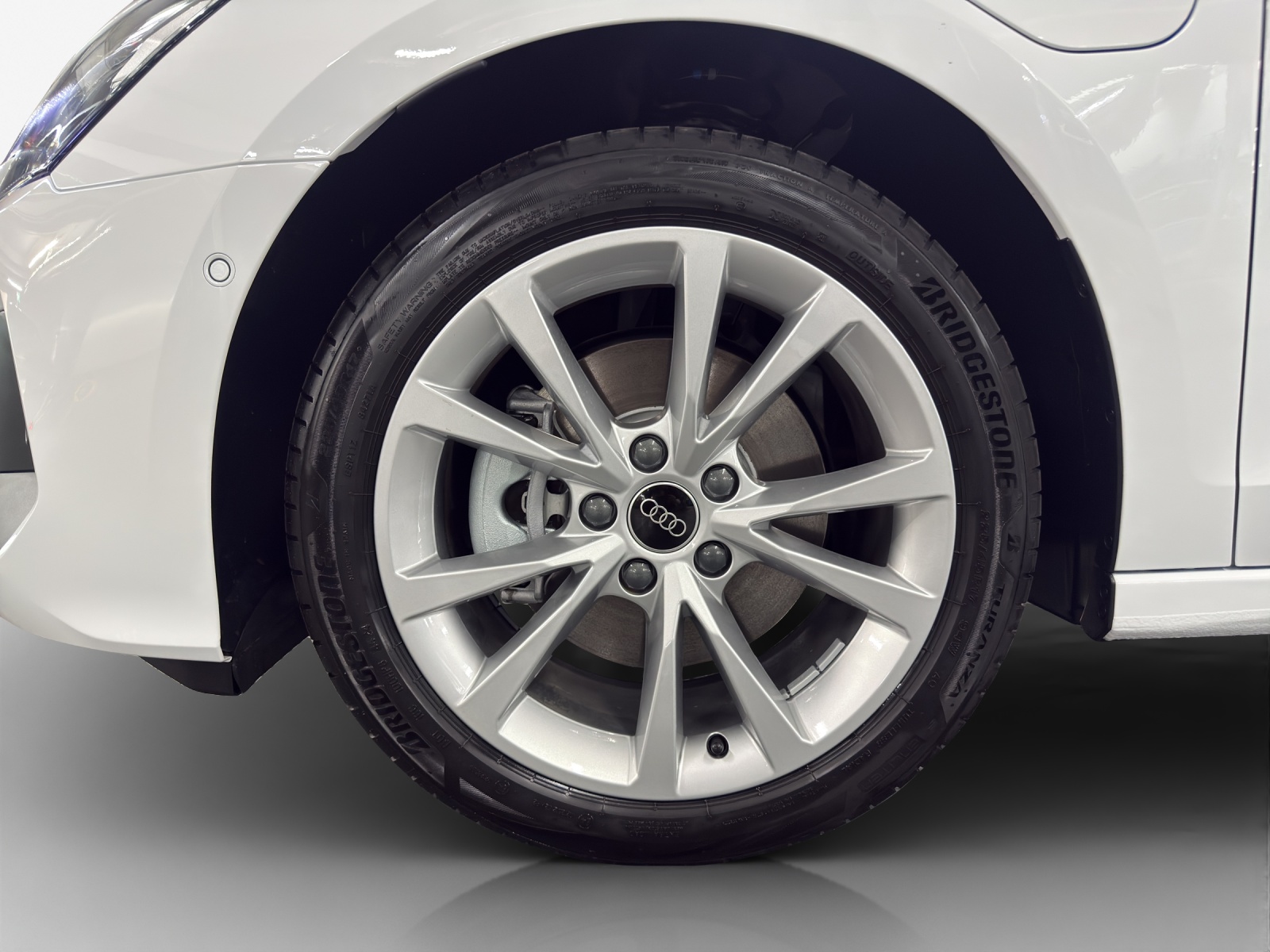 AUDI A3 Sportback 40 TFSI e Attraction S-tronic-image-14