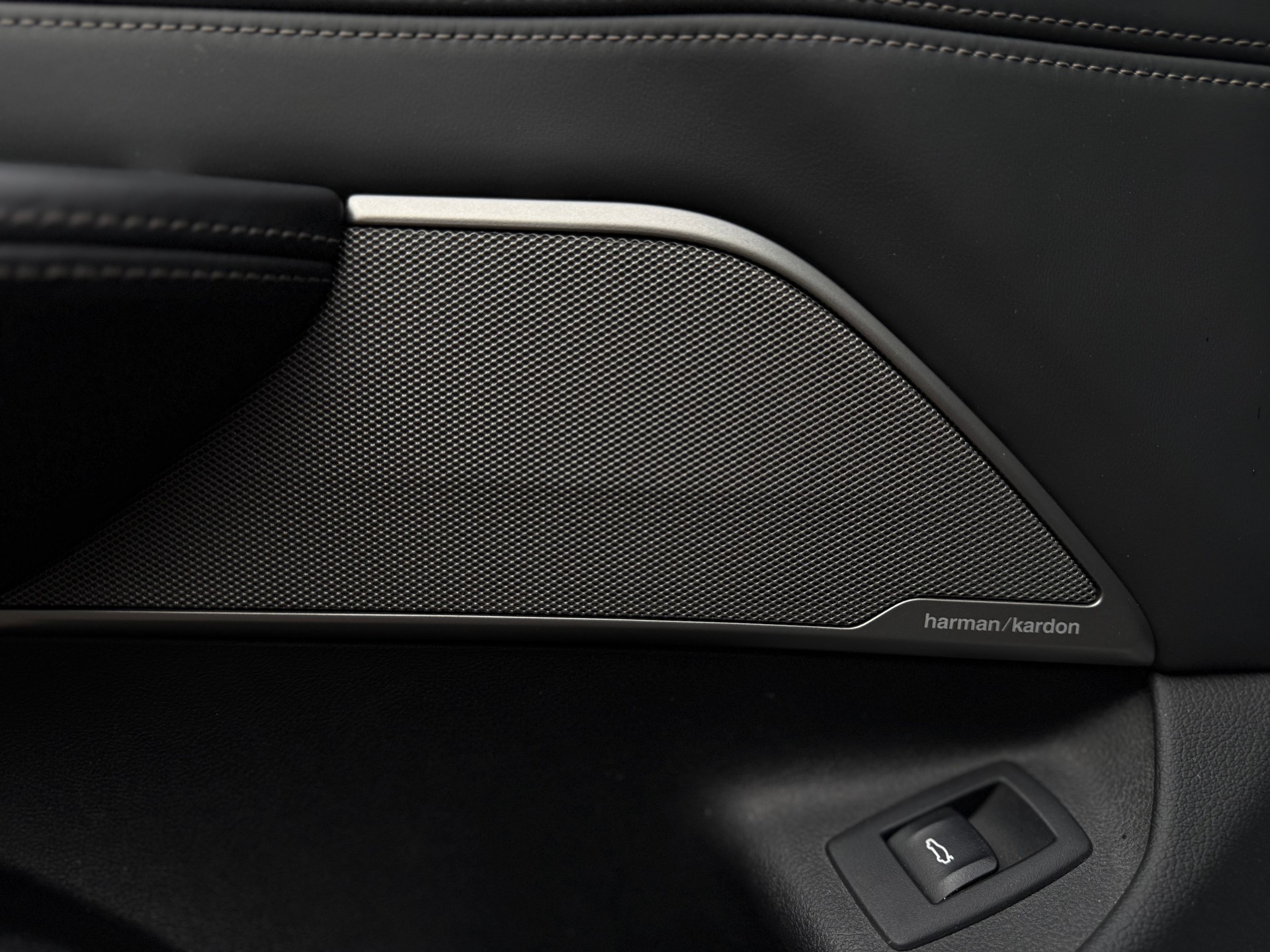 BMW 640d GT xDrive 48V Luxury Line Steptronic-image-26
