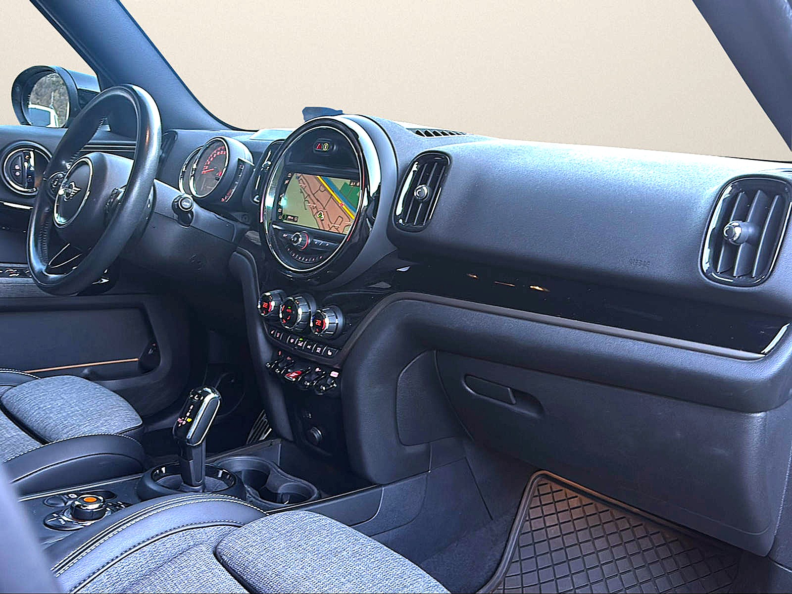 MINI Countryman Cooper S ALL4 Steptronic-image-10