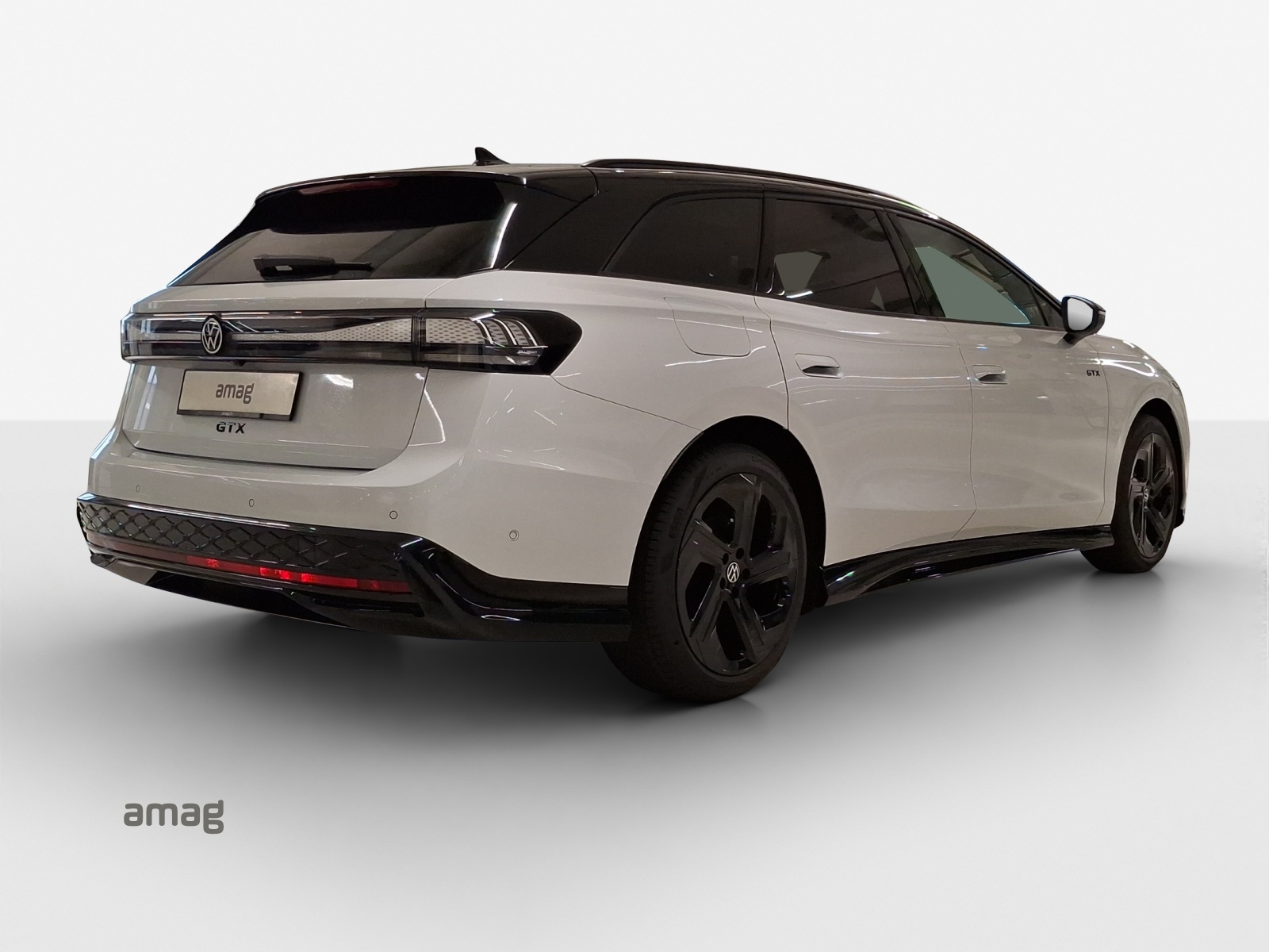 VW ID.7 Tourer GTX 86 kWh GTX 4 Motion-image-4