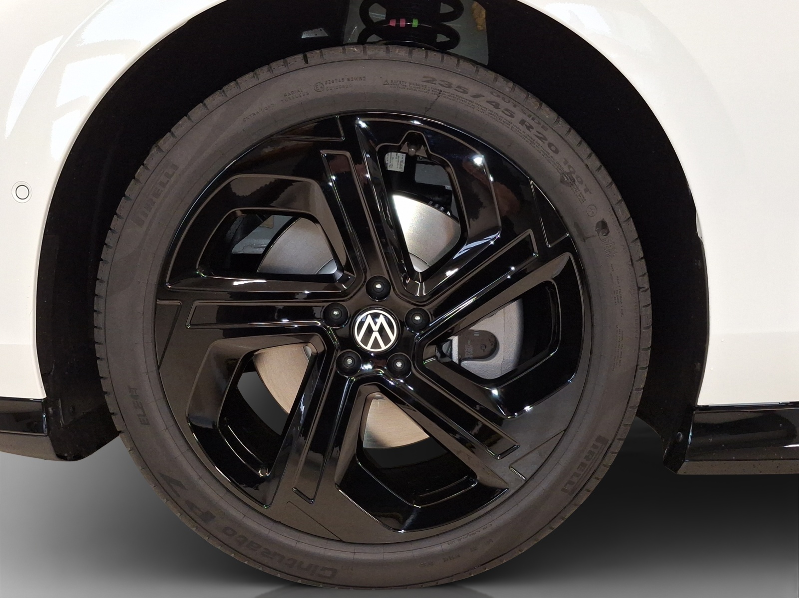 VW ID.7 Tourer GTX 86 kWh GTX 4 Motion-image-14