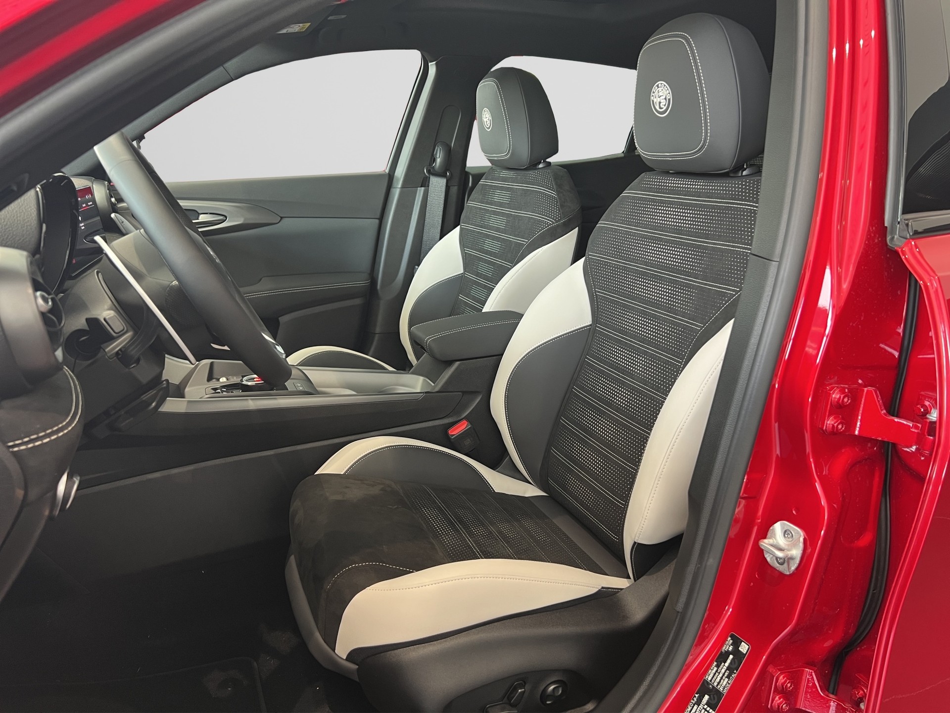 ALFA ROMEO Tonale 1.3 PHEV Sport Speciale Launch Q4-image-7