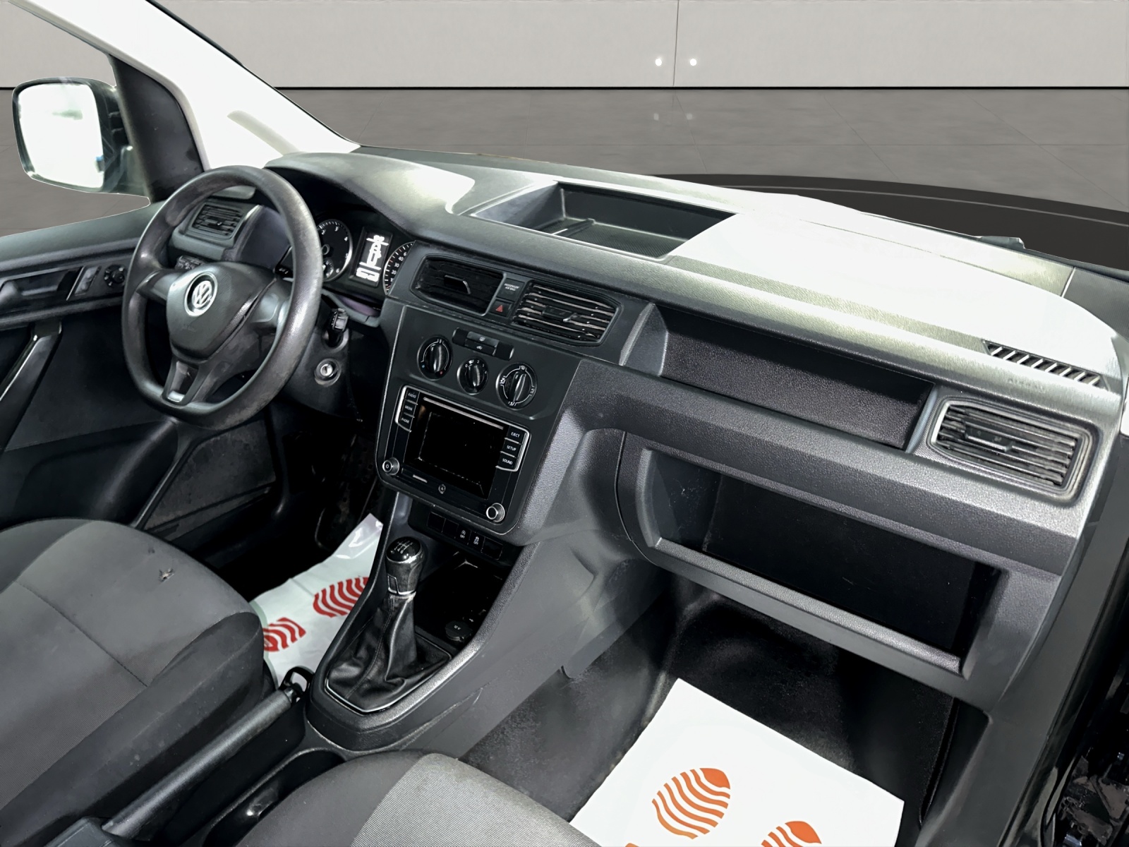 VW Caddy 2.0TDI 4Motion BlueMotion Technology-image-10