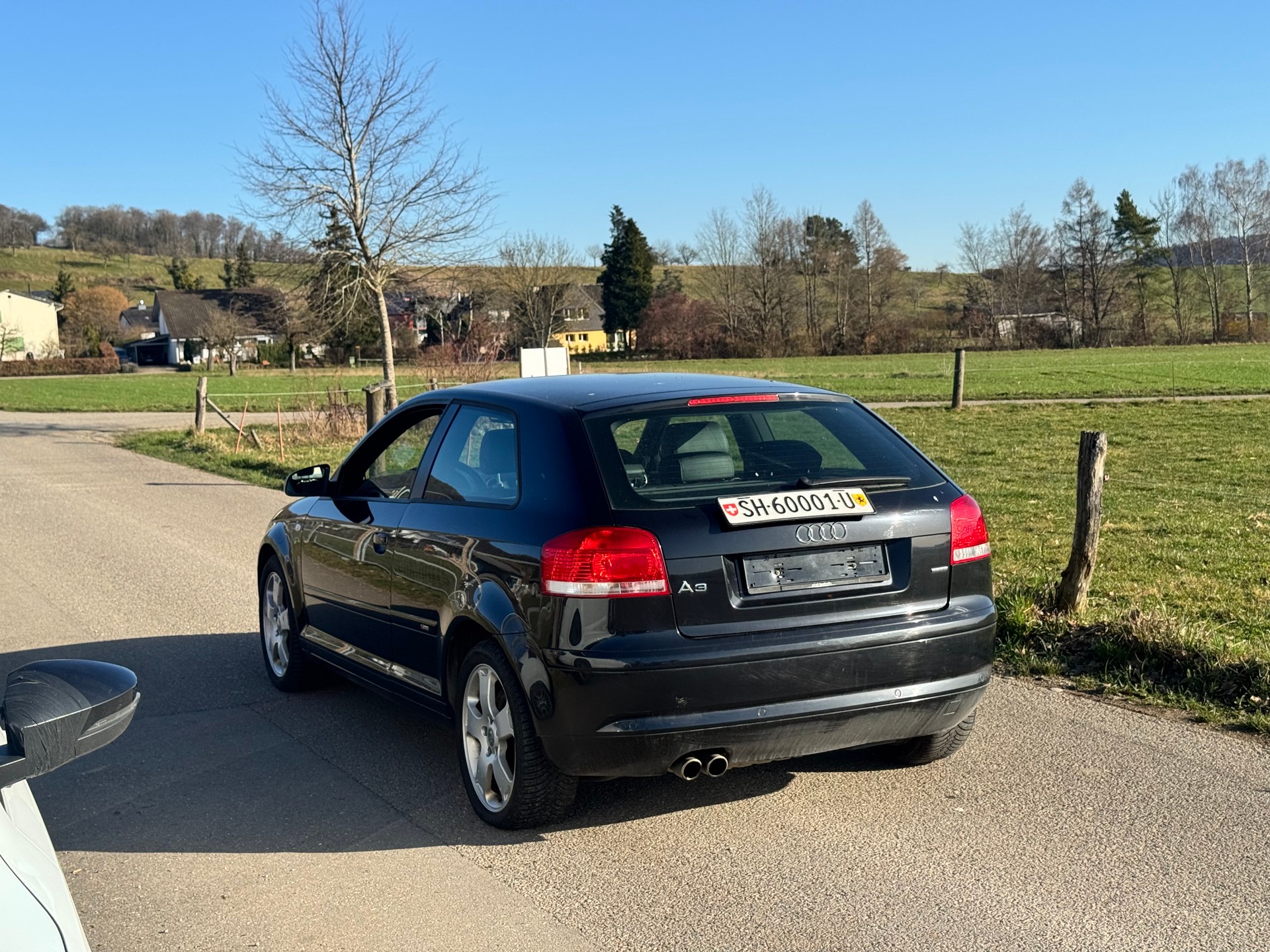 AUDI A3 3.2 Ambition V6 quattro-image-3