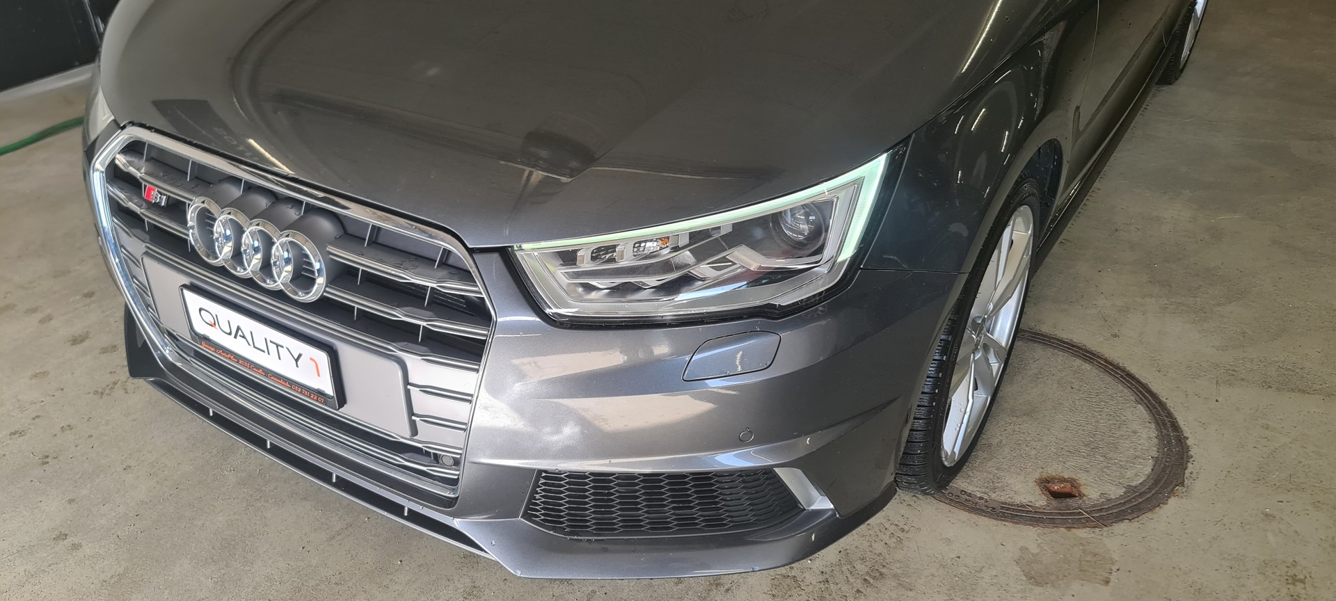 AUDI S1 Sportback 2.0 TFSI quattro-image-1