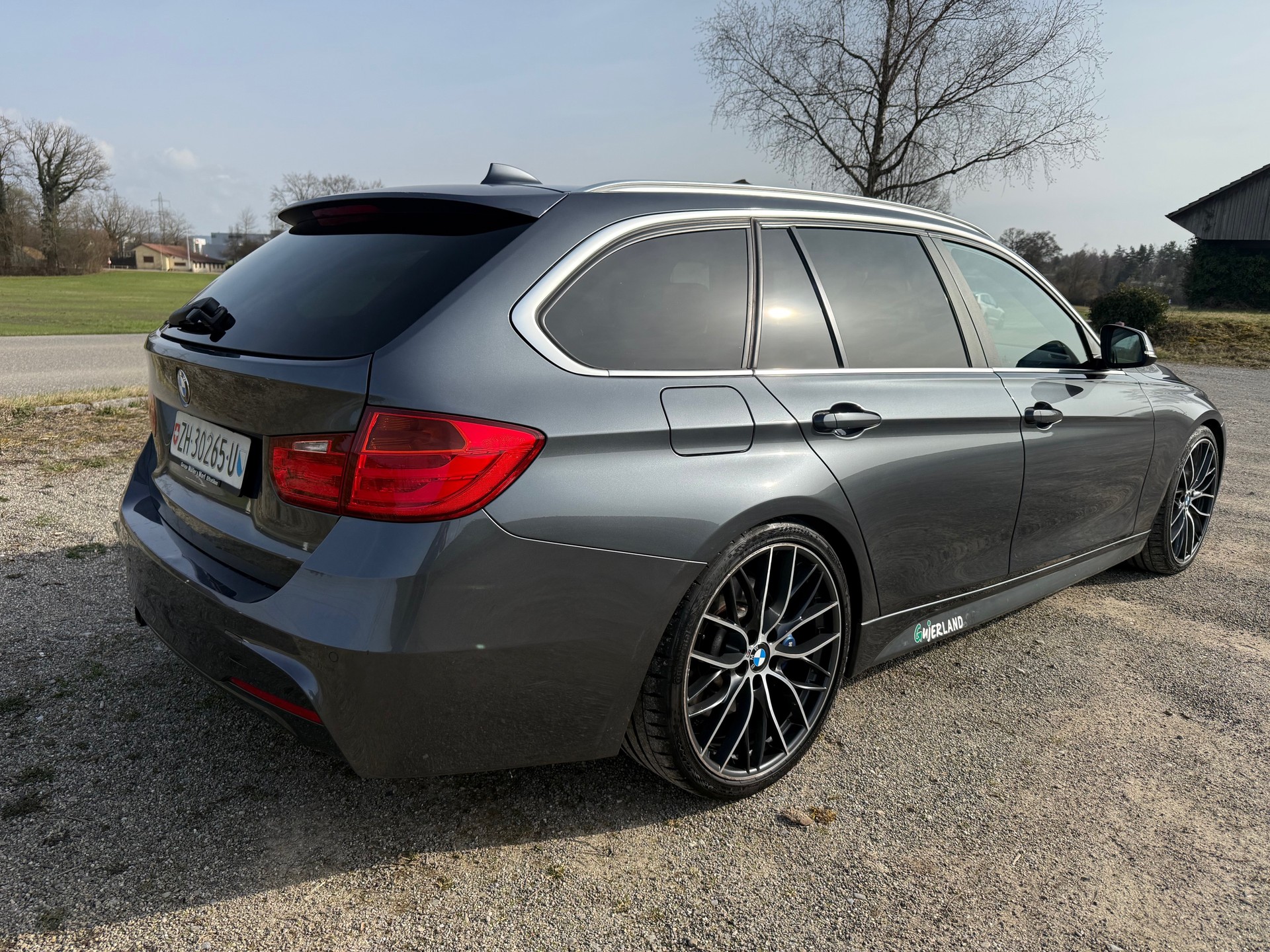 BMW 330d xDrive Touring Steptronic-image-5