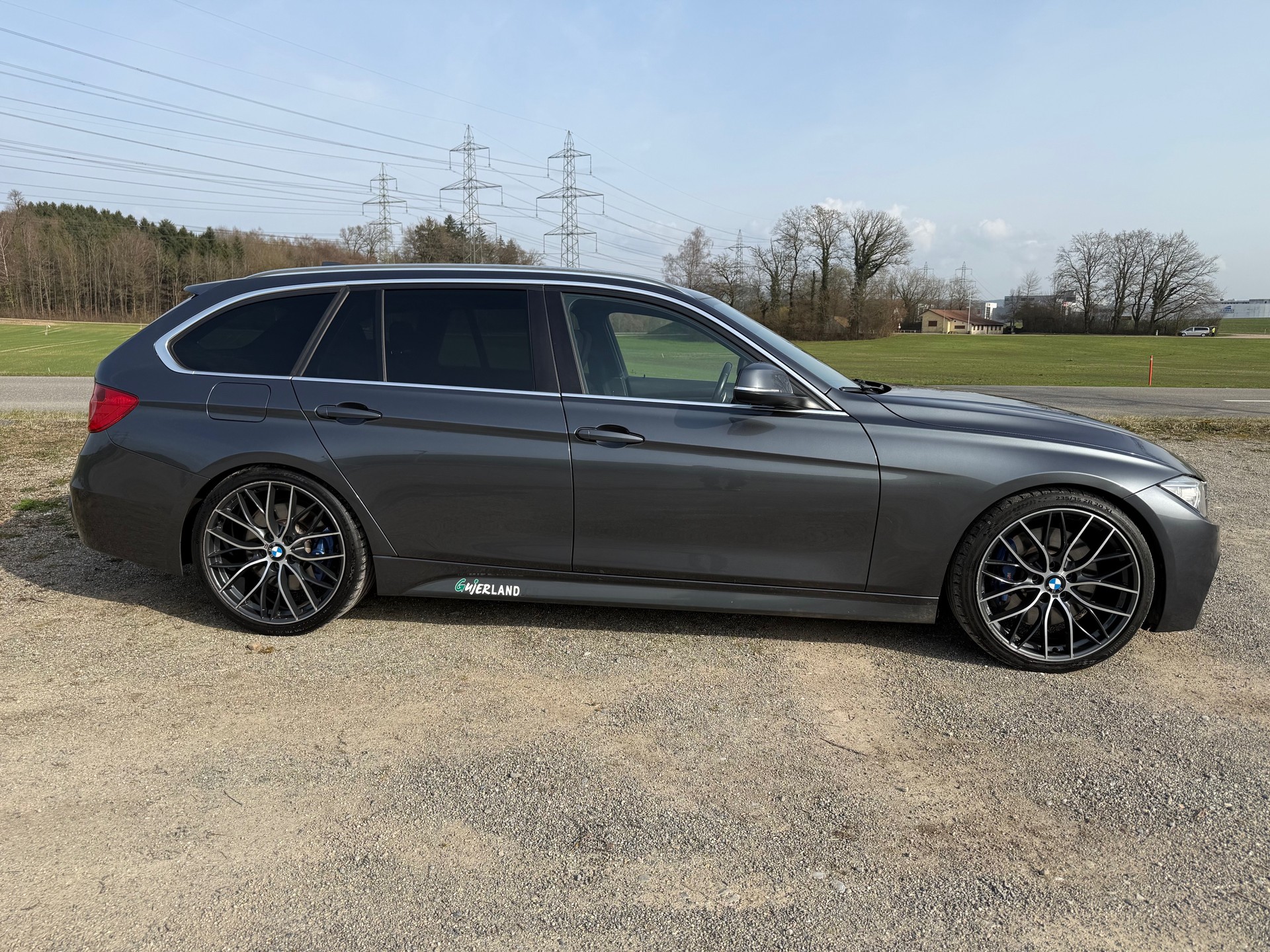 BMW 330d xDrive Touring Steptronic-image-4