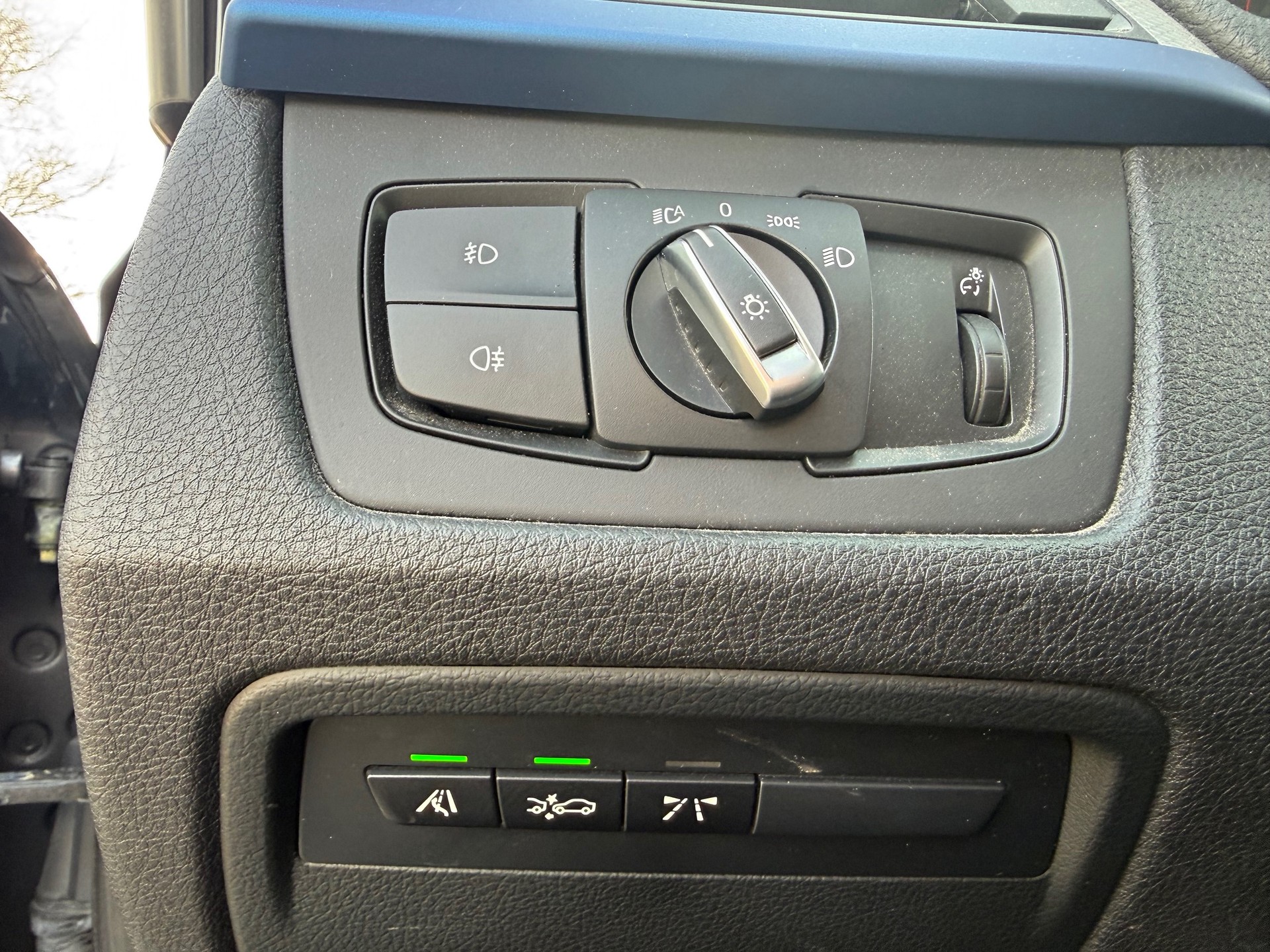 BMW 330d xDrive Touring Steptronic-image-11