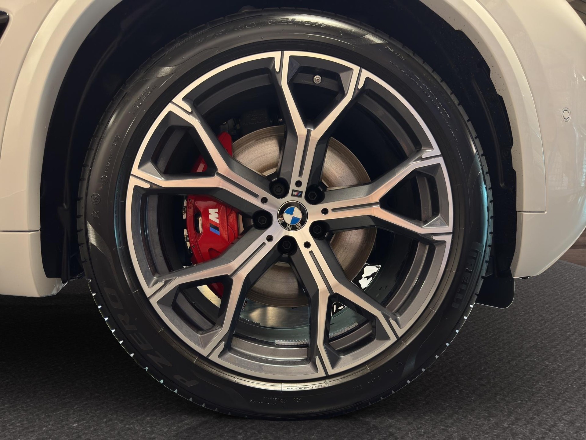 BMW X5 30d xDrive SAG-image-14