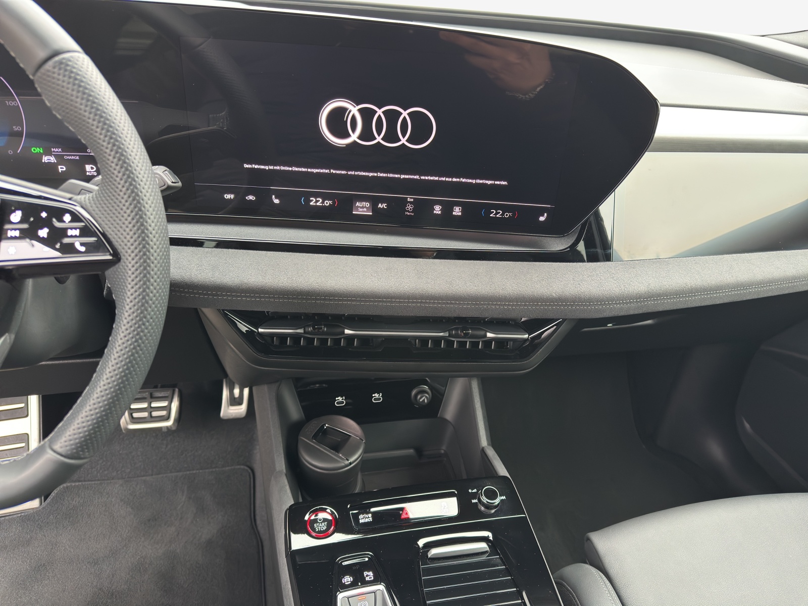 AUDI SQ6 e-tron quattro-image-11