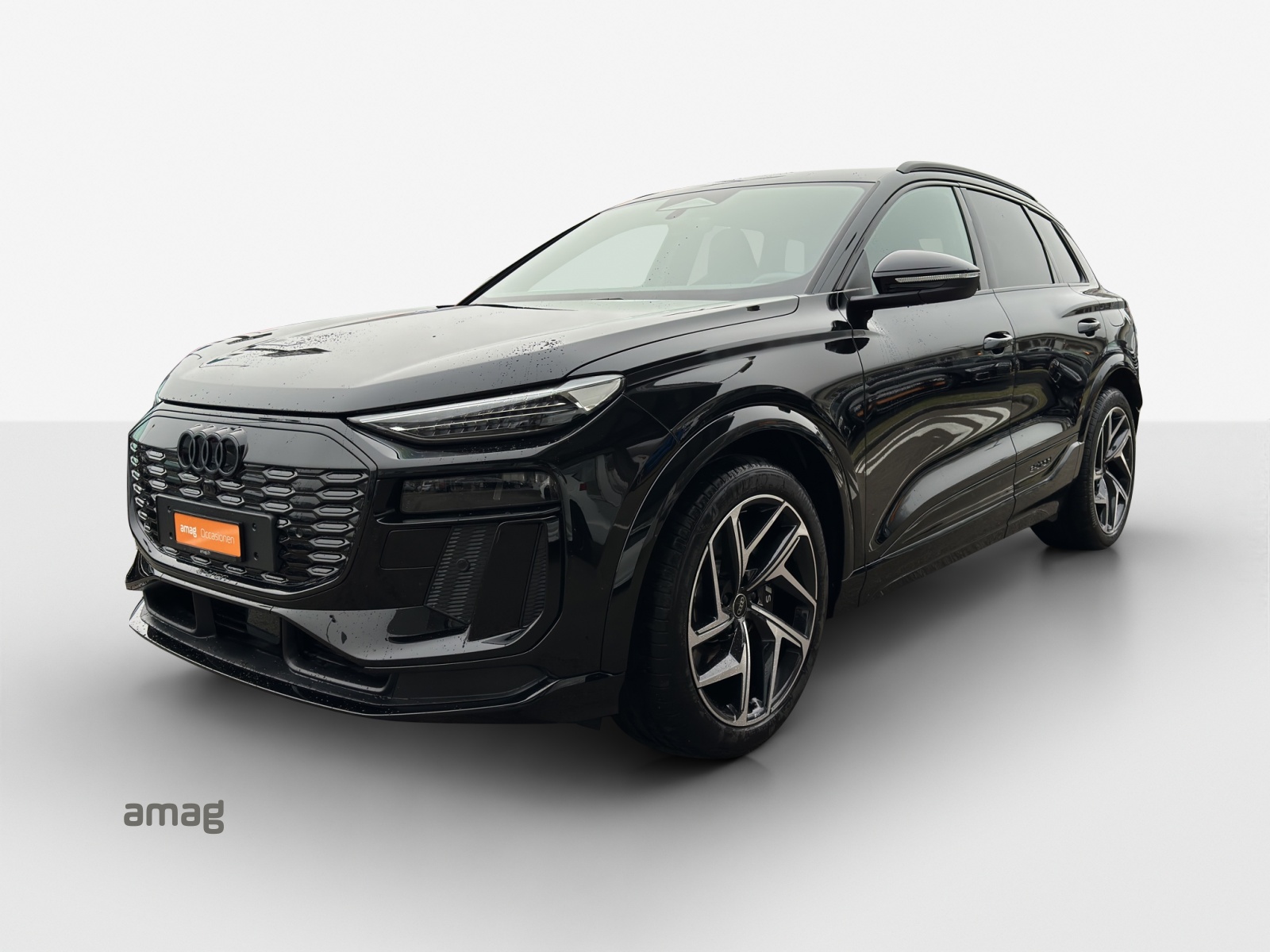 AUDI SQ6 e-tron quattro-image-0