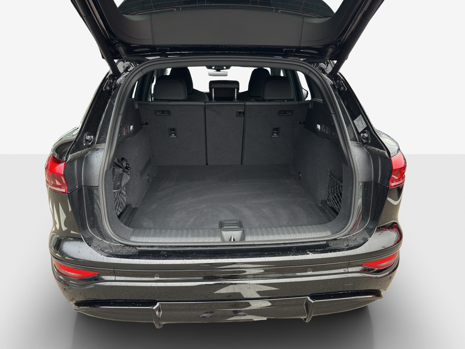 AUDI SQ6 e-tron quattro-image-13