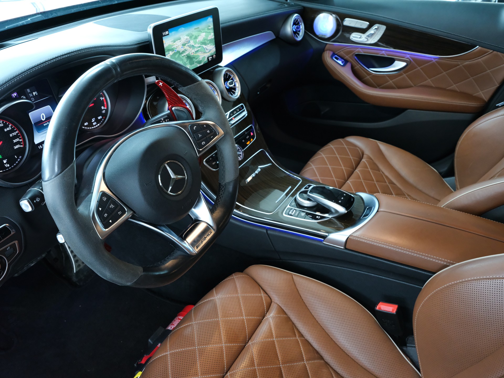 MERCEDES-BENZ C 63 S AMG Speedshift-image-16