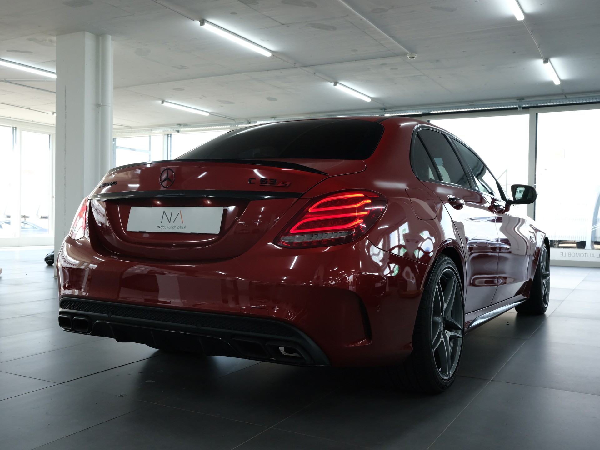 MERCEDES-BENZ C 63 S AMG Speedshift-image-2