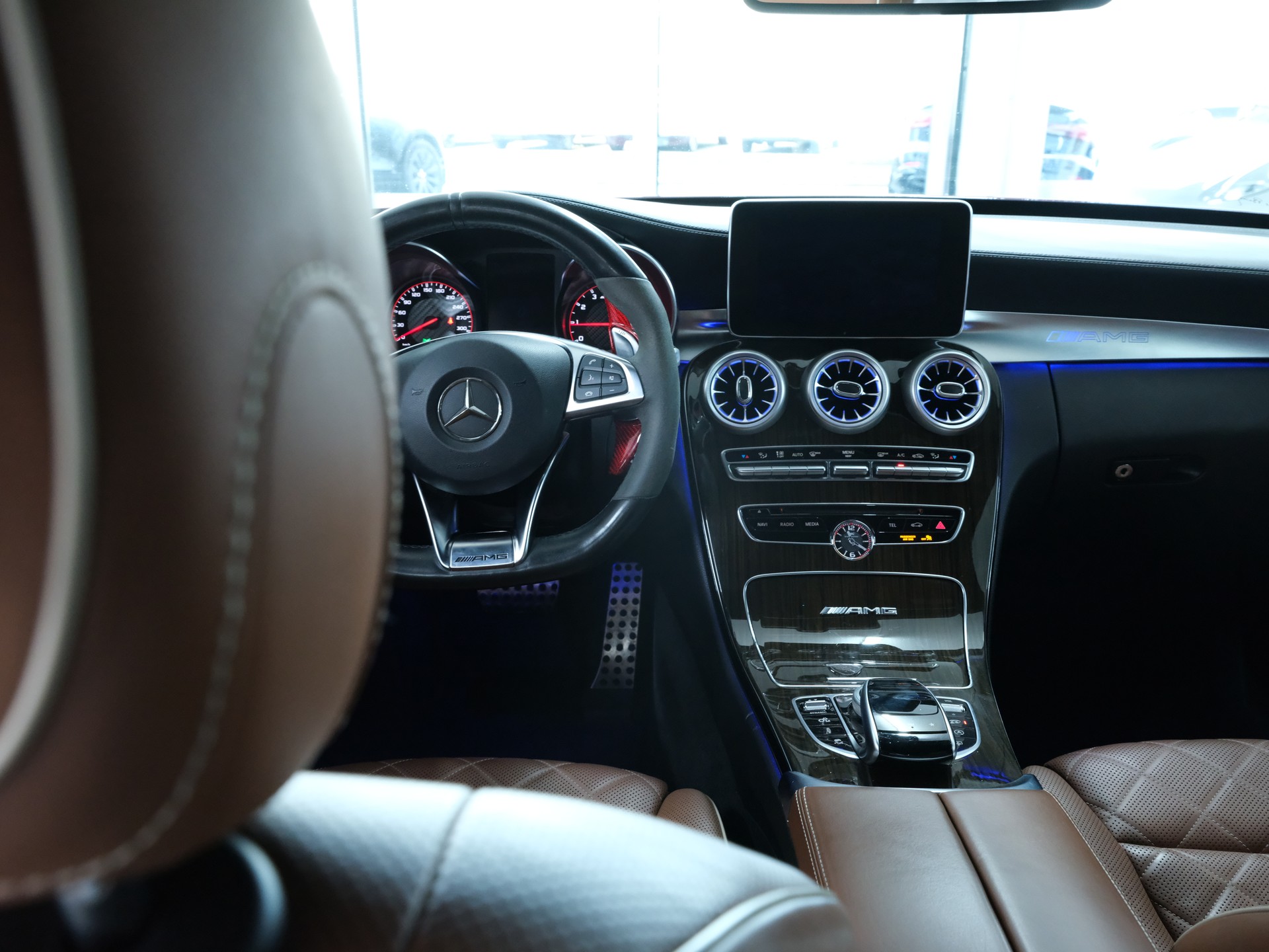 MERCEDES-BENZ C 63 S AMG Speedshift-image-22