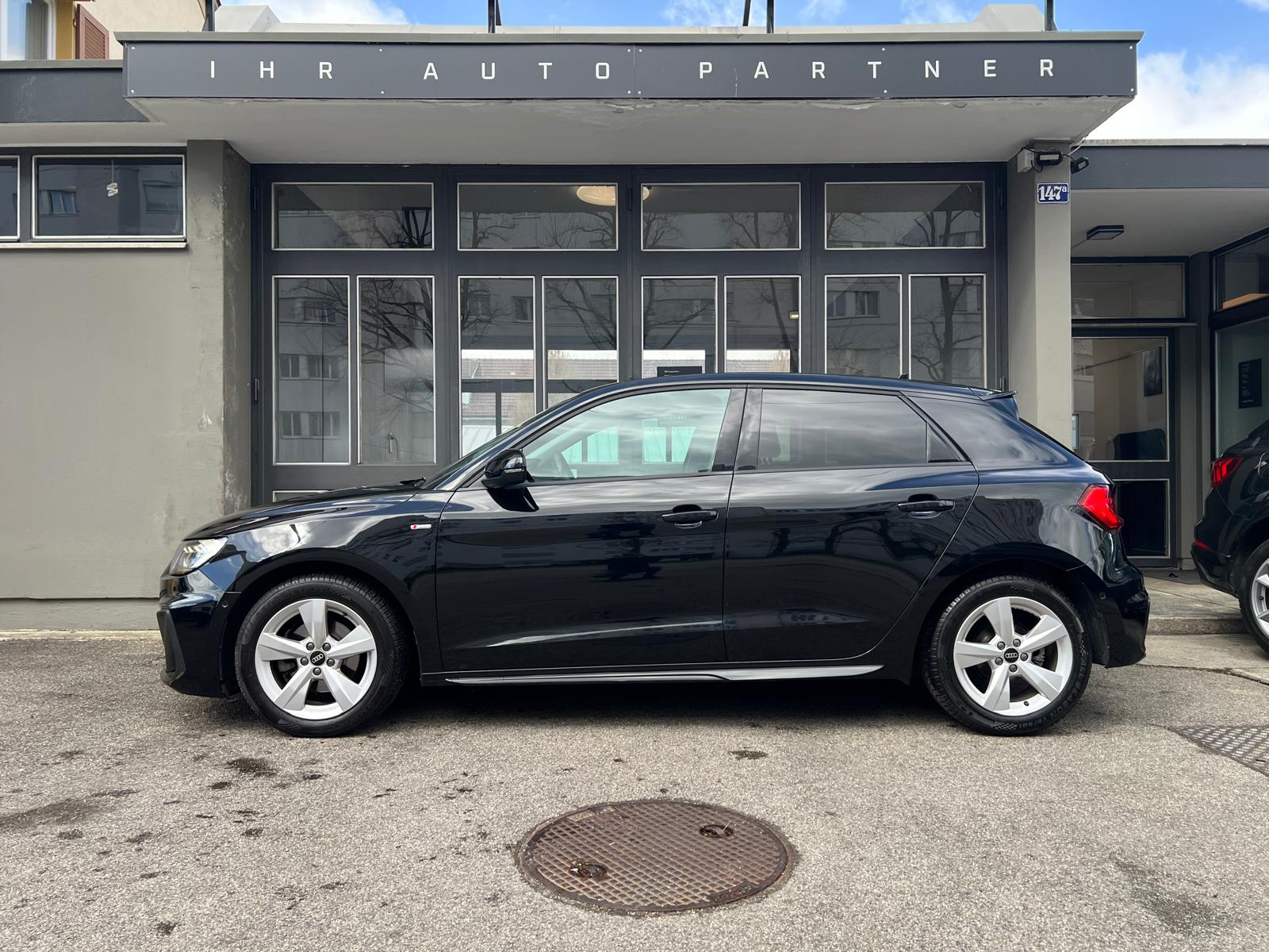 AUDI A1 Sportback 1.0 30 TFSI S Line S-Tronic-image-1