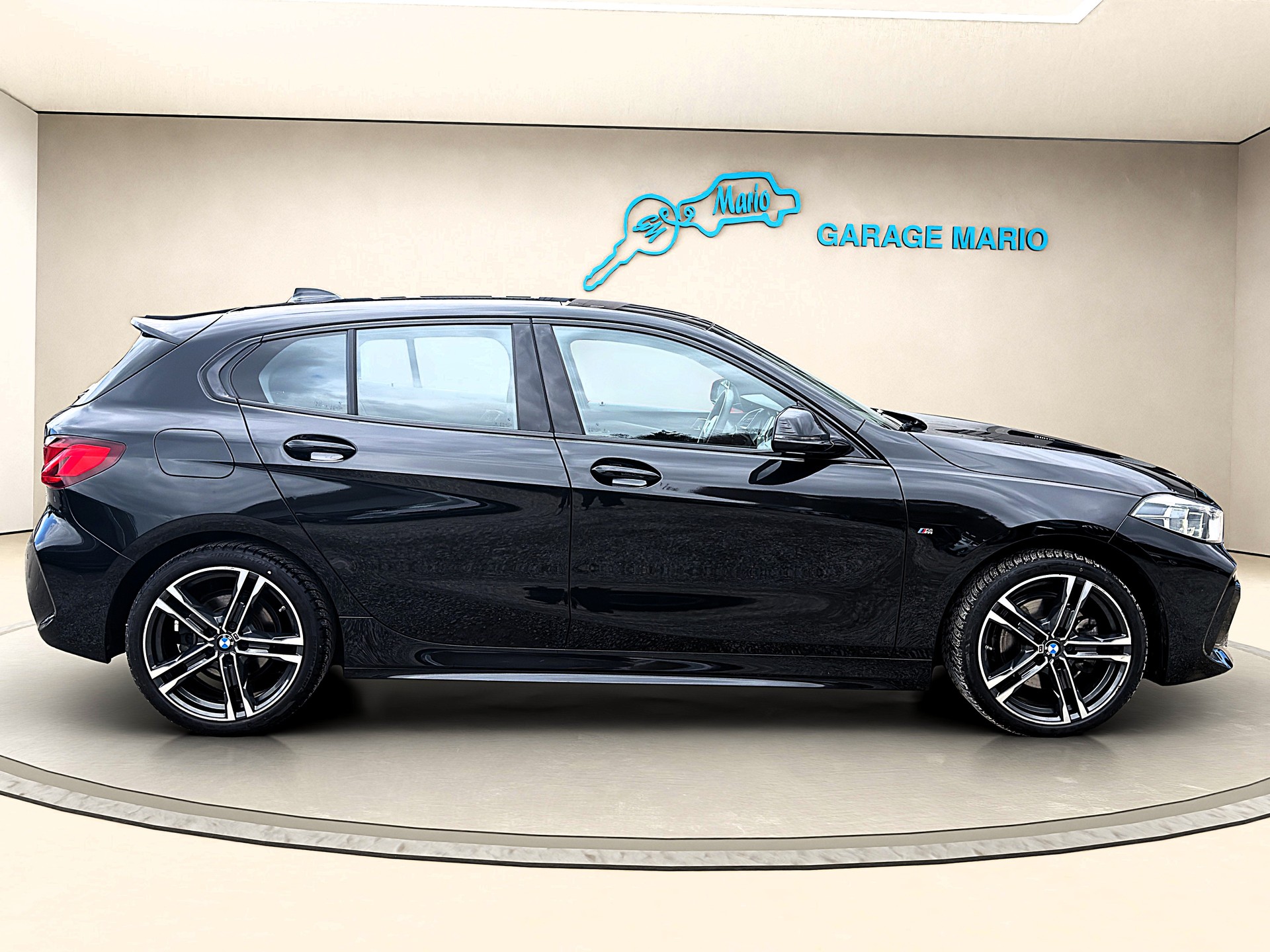 BMW 118i * M Sport * Steptronic-image-3
