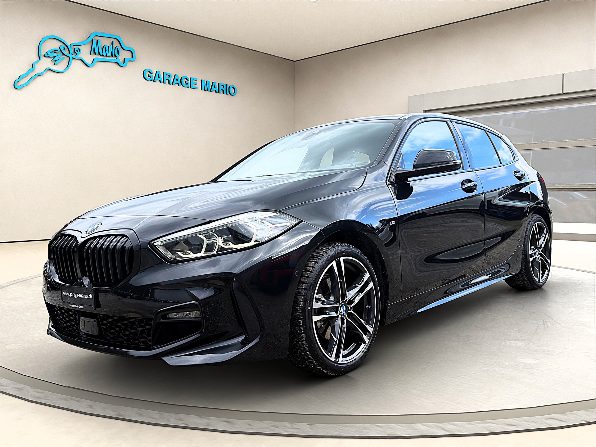 BMW 118i * M Sport * Steptronic-image-2