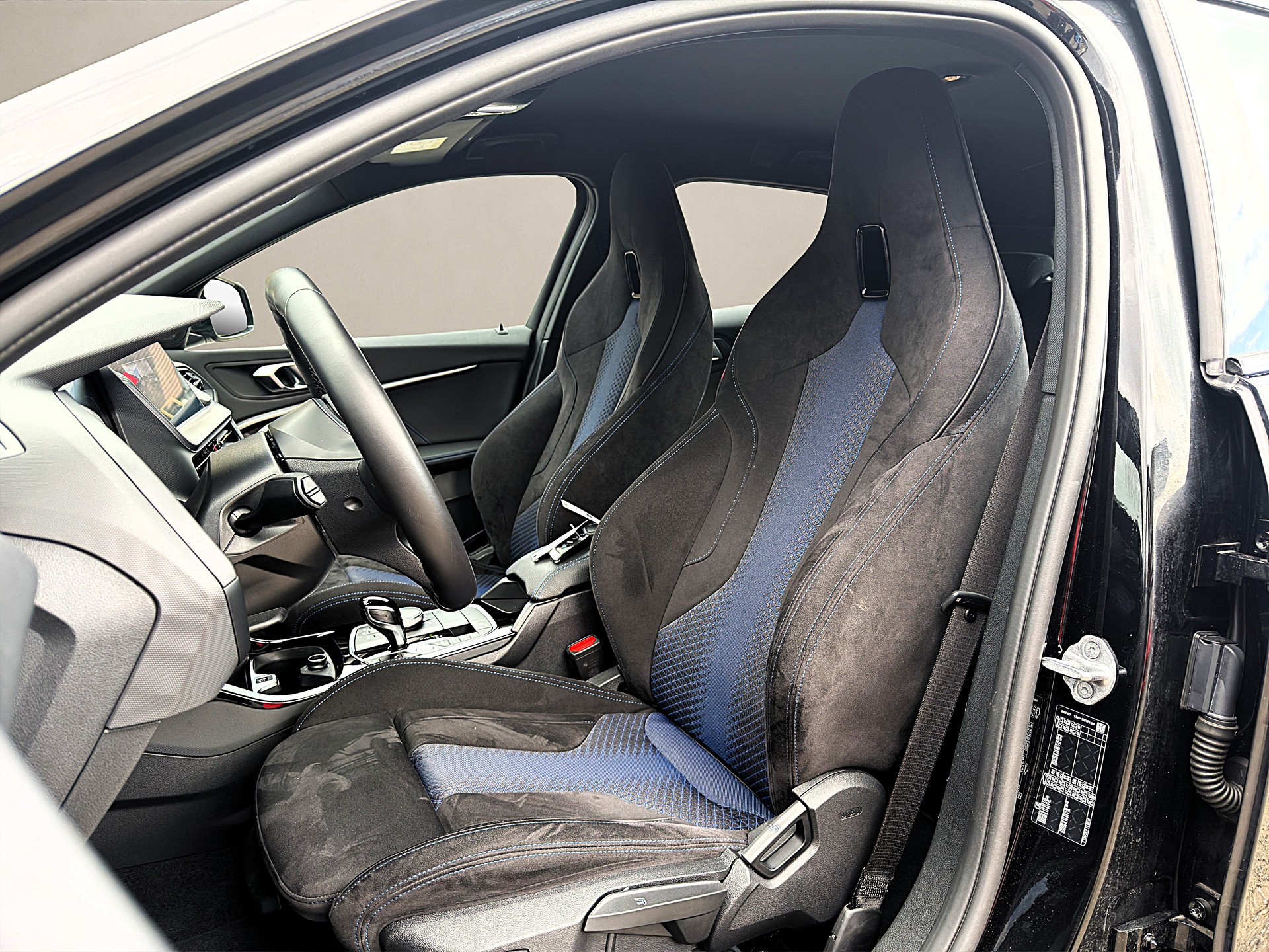 BMW 118i * M Sport * Steptronic-image-8