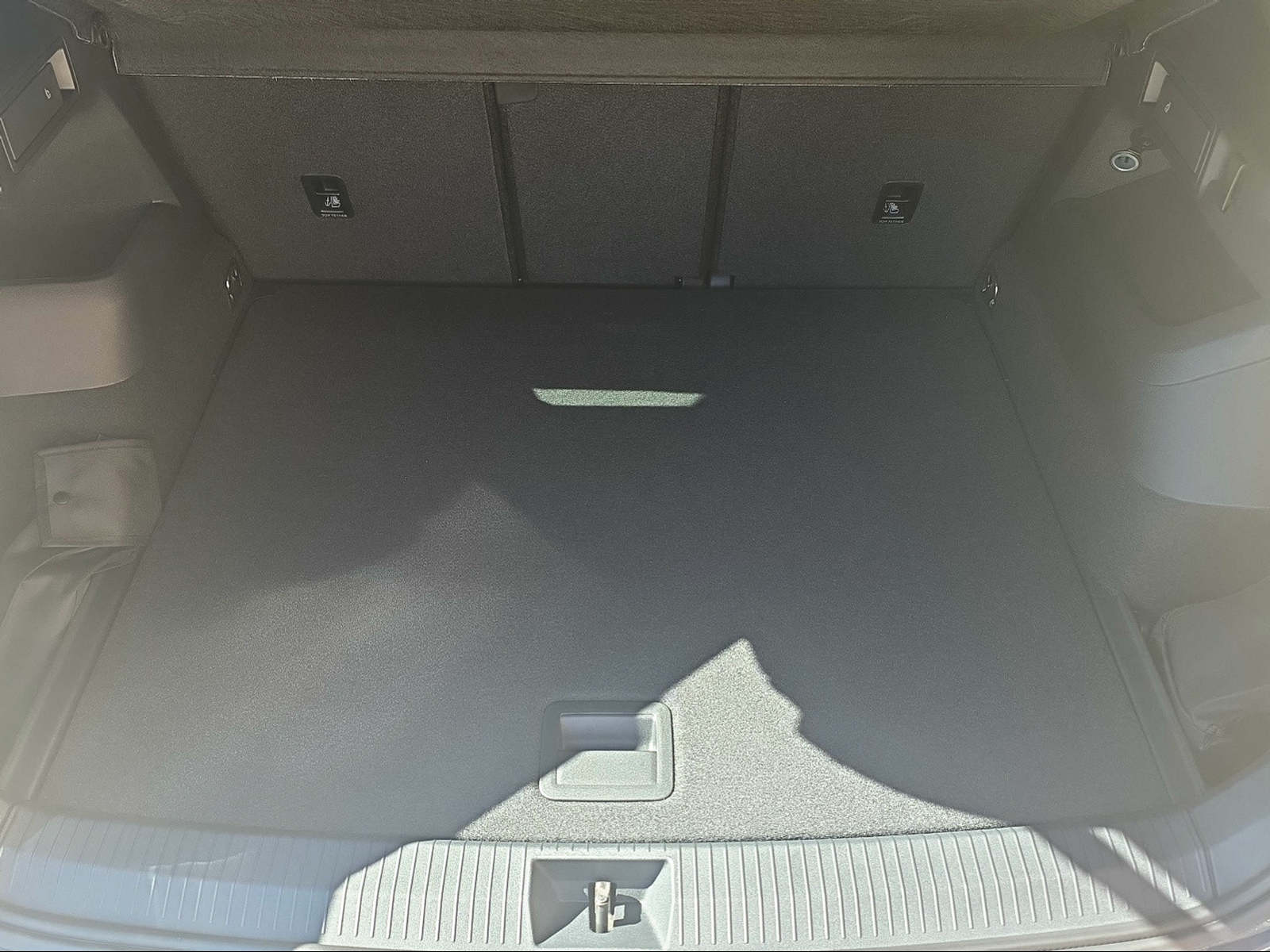 VW Tiguan 2.0 TSI DSG R-Line 4Motion-image-13