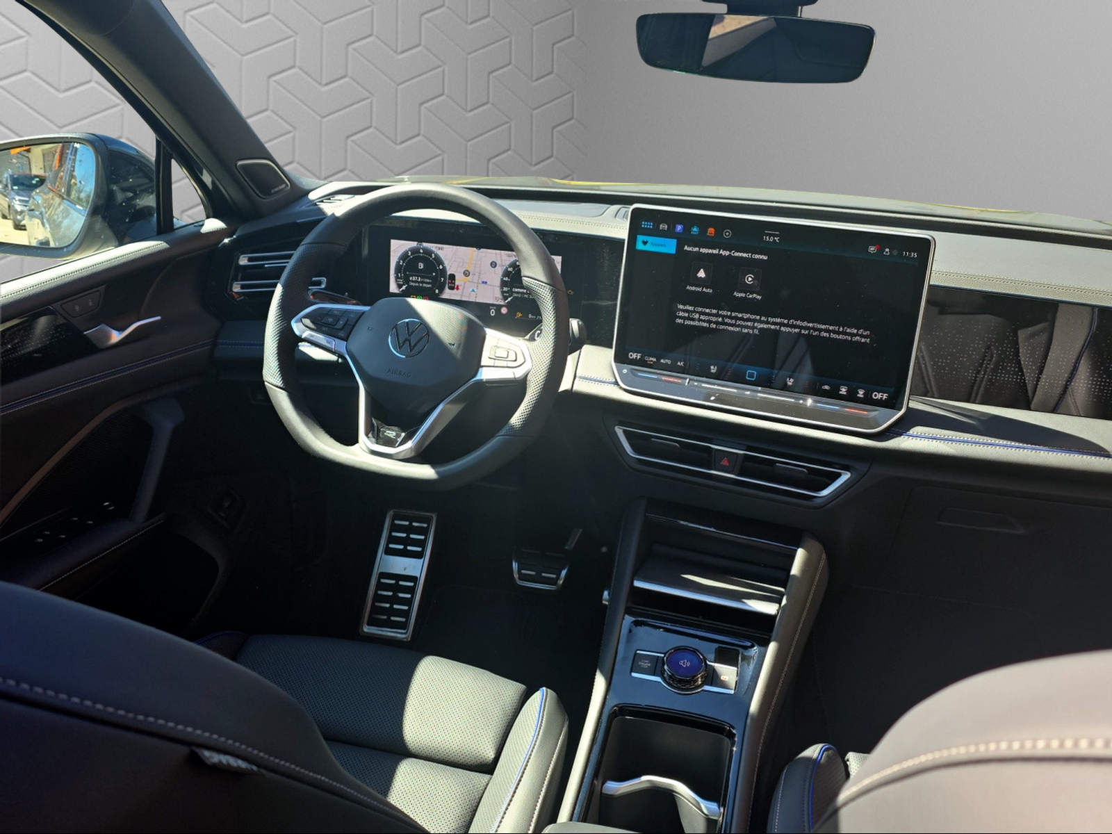 VW Tiguan 2.0 TSI DSG R-Line 4Motion-image-11