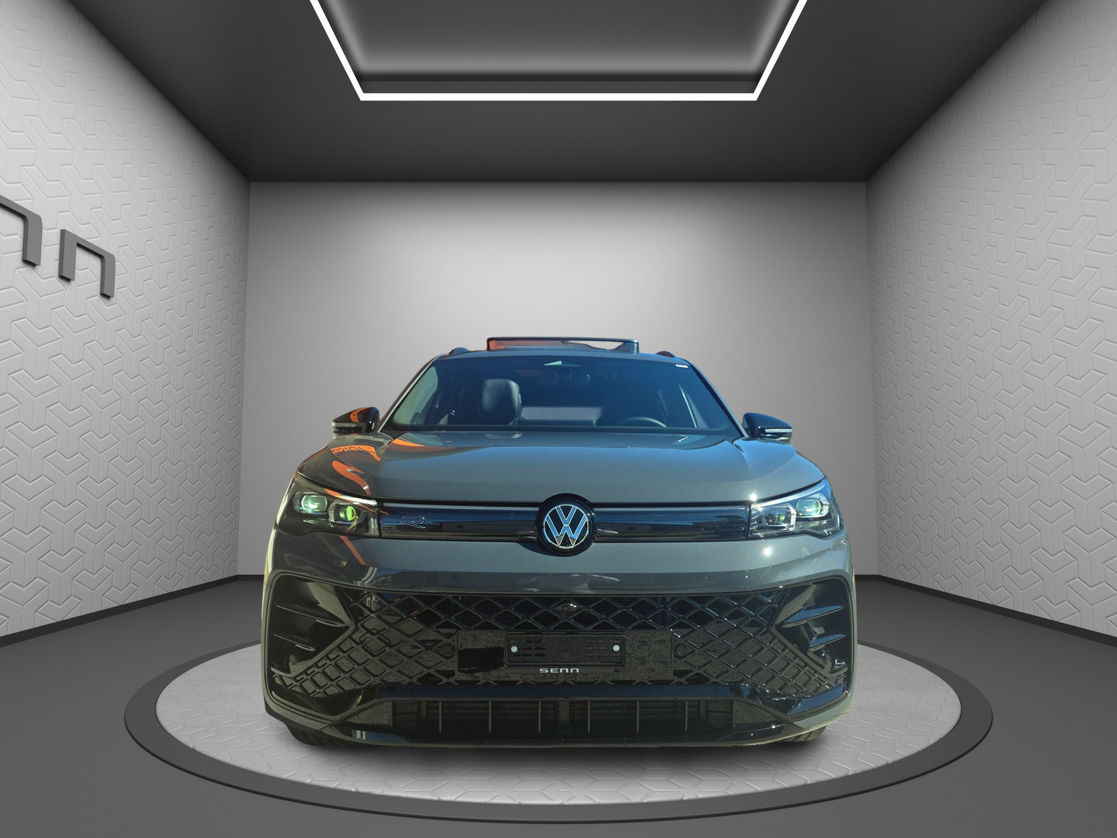 VW Tiguan 2.0 TSI DSG R-Line 4Motion-image-3