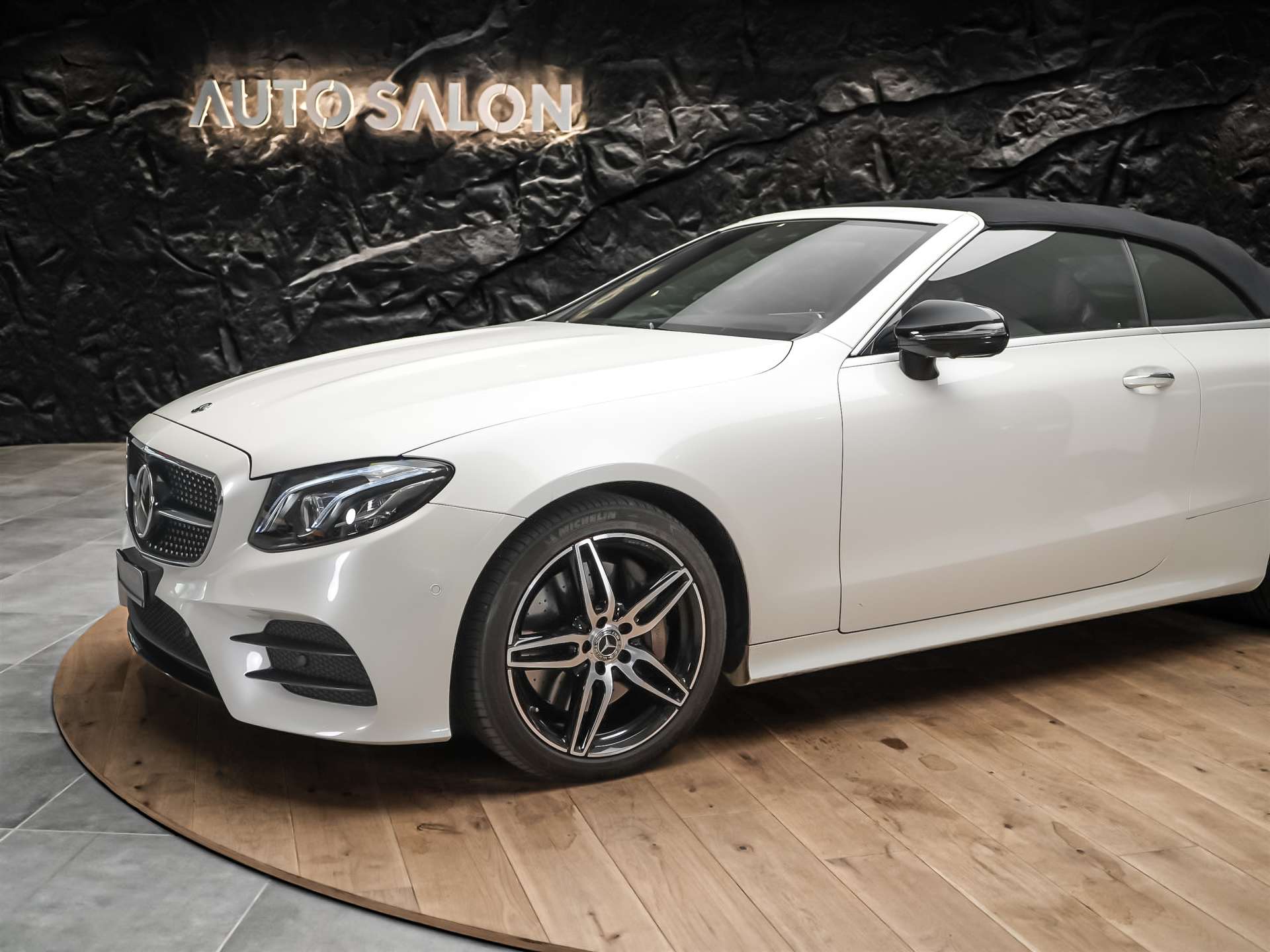 MERCEDES-BENZ E 400 Cabriolet AMG Line 4 Matic 9G-Tronic *Sitzkühlung*Burmester*Head-Up*-image-19