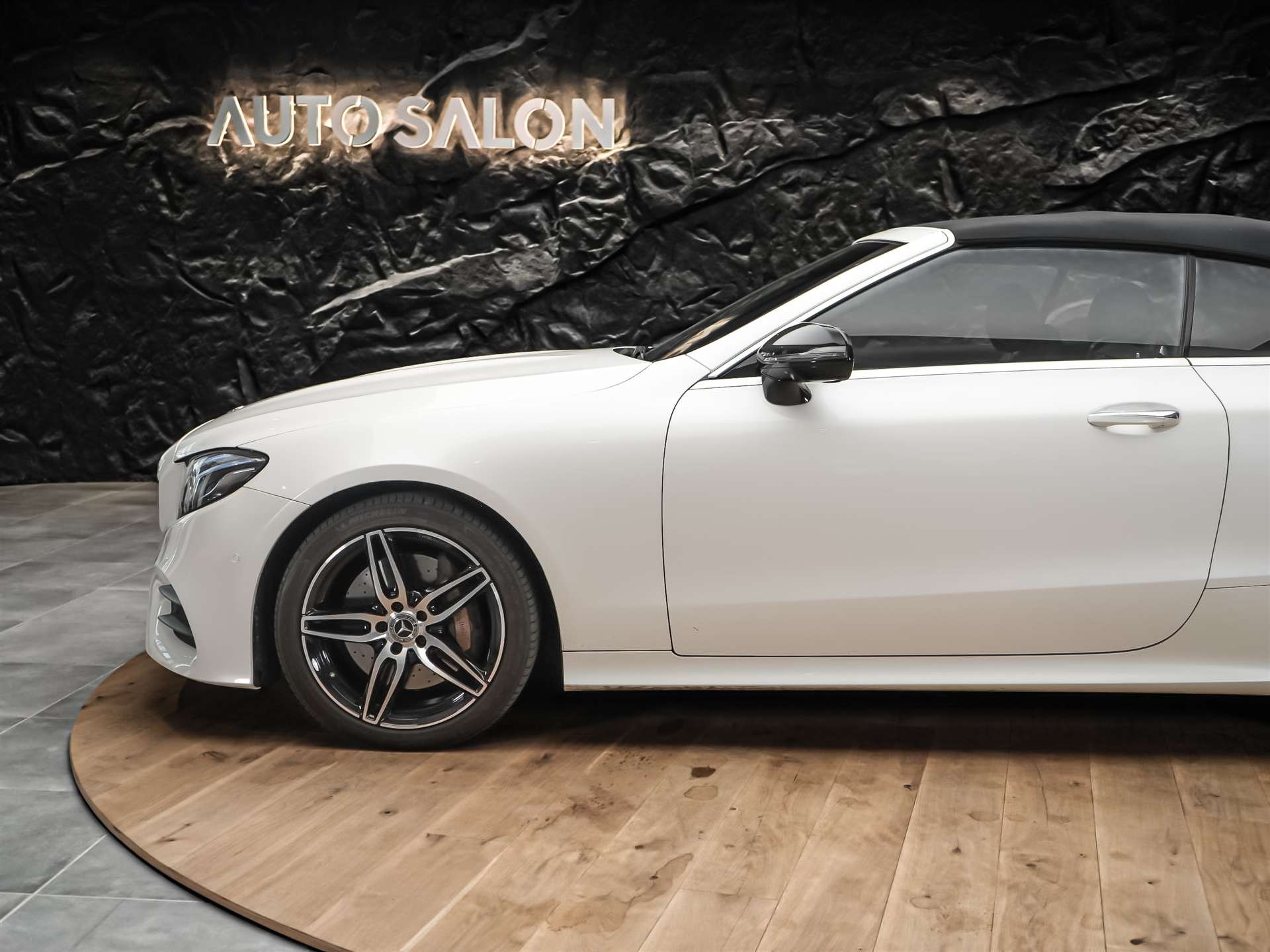 MERCEDES-BENZ E 400 Cabriolet AMG Line 4 Matic 9G-Tronic *Sitzkühlung*Burmester*Head-Up*-image-20