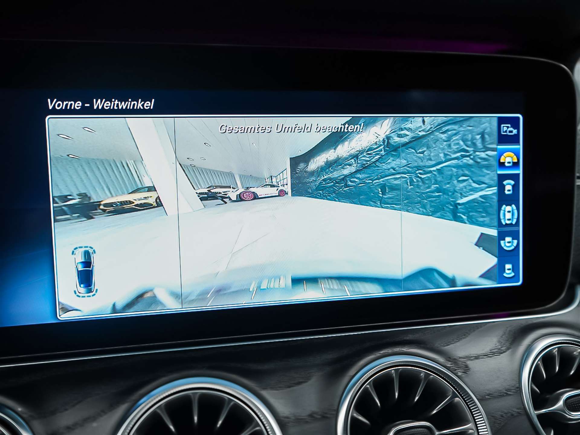 MERCEDES-BENZ E 400 Cabriolet AMG Line 4 Matic 9G-Tronic *Sitzkühlung*Burmester*Head-Up*-image-42