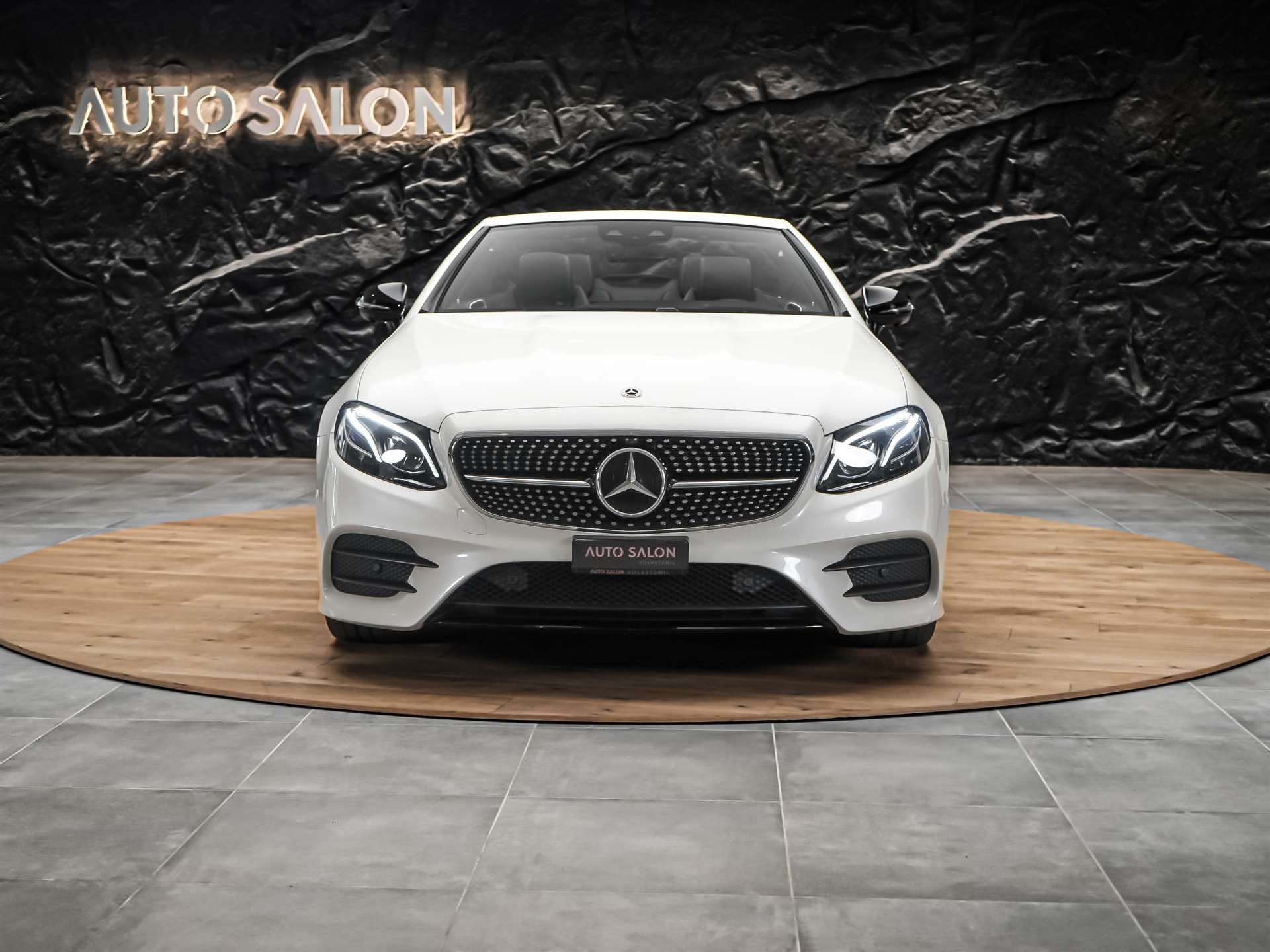 MERCEDES-BENZ E 400 Cabriolet AMG Line 4 Matic 9G-Tronic *Sitzkühlung*Burmester*Head-Up*-image-13