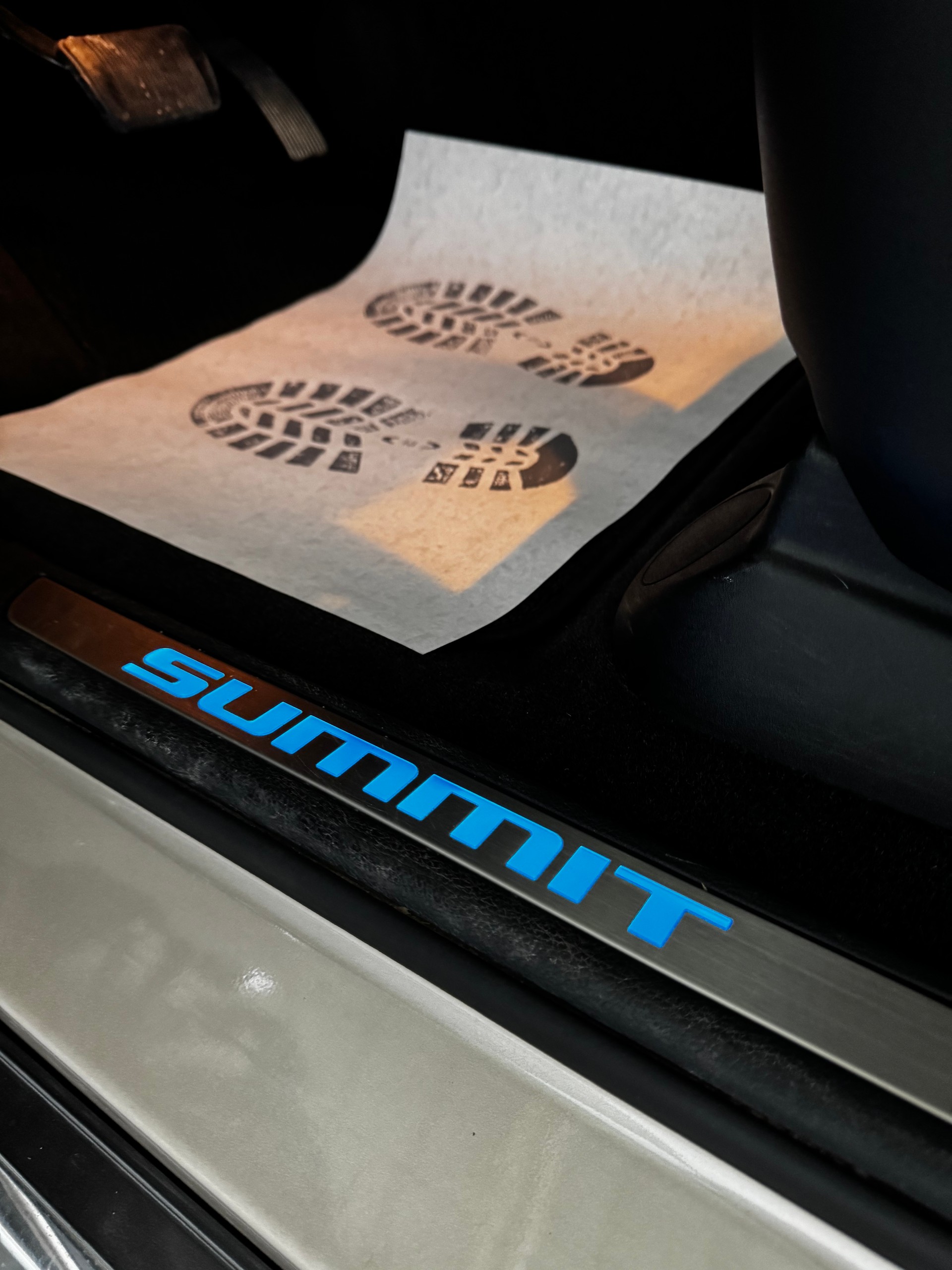 JEEP Grand Cherokee 3.0 CRD Summit Automatic-image-16