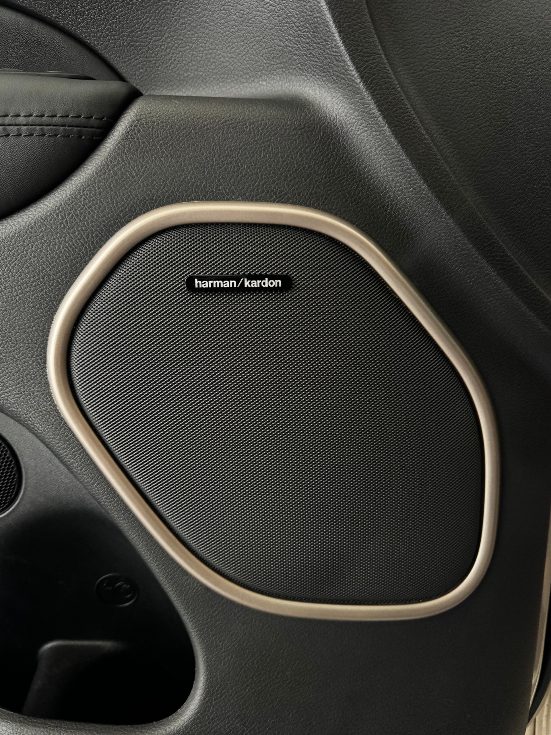 JEEP Grand Cherokee 3.0 CRD Summit Automatic-image-15