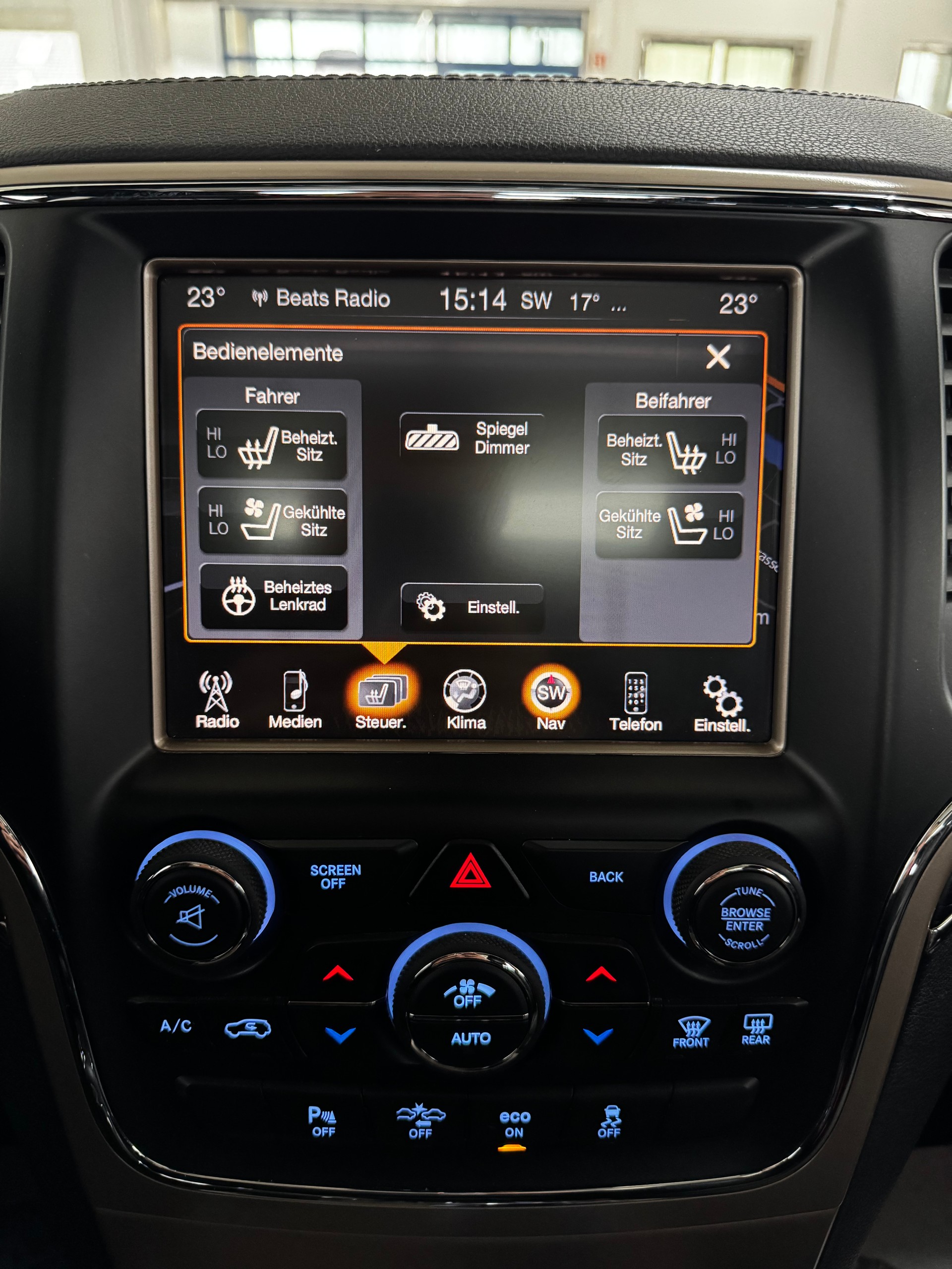 JEEP Grand Cherokee 3.0 CRD Summit Automatic-image-22