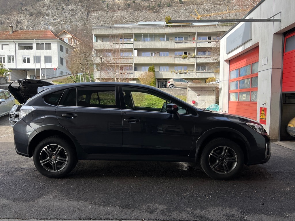 SUBARU XV 2.0 Swiss Two AWD CVT-image-6