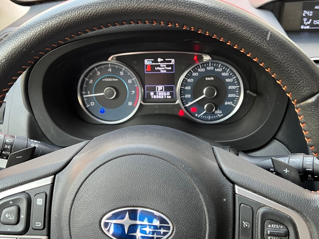 SUBARU XV 2.0 Swiss Two AWD CVT-image-14