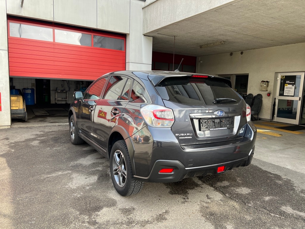 SUBARU XV 2.0 Swiss Two AWD CVT-image-3