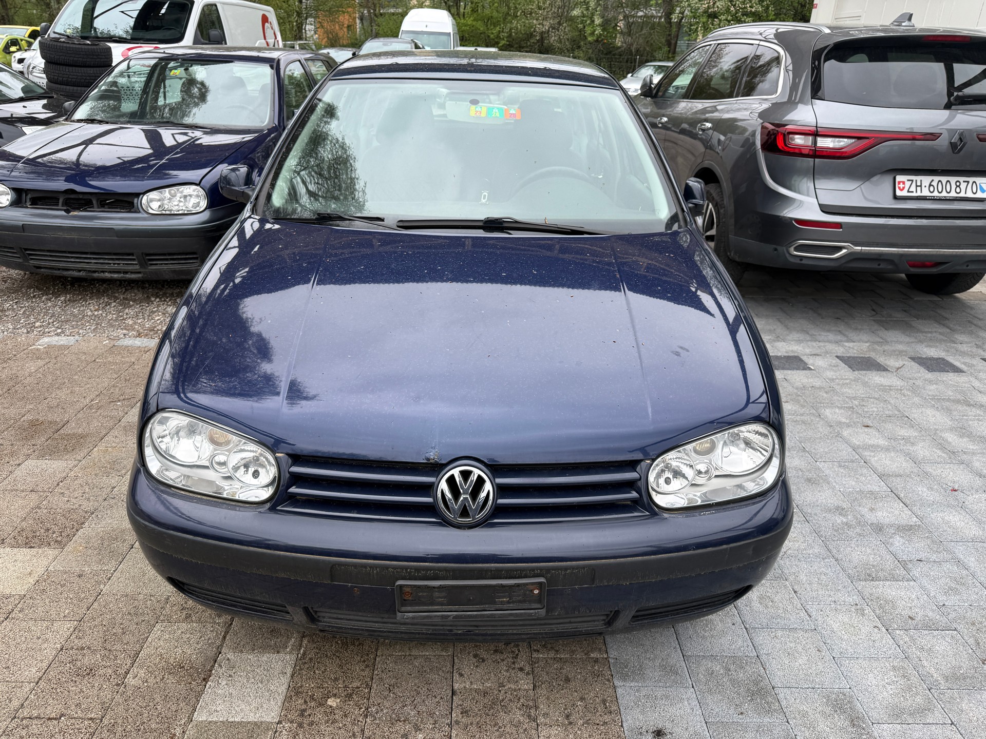 VW Golf 1.6 Comfortline Automatic-image-0