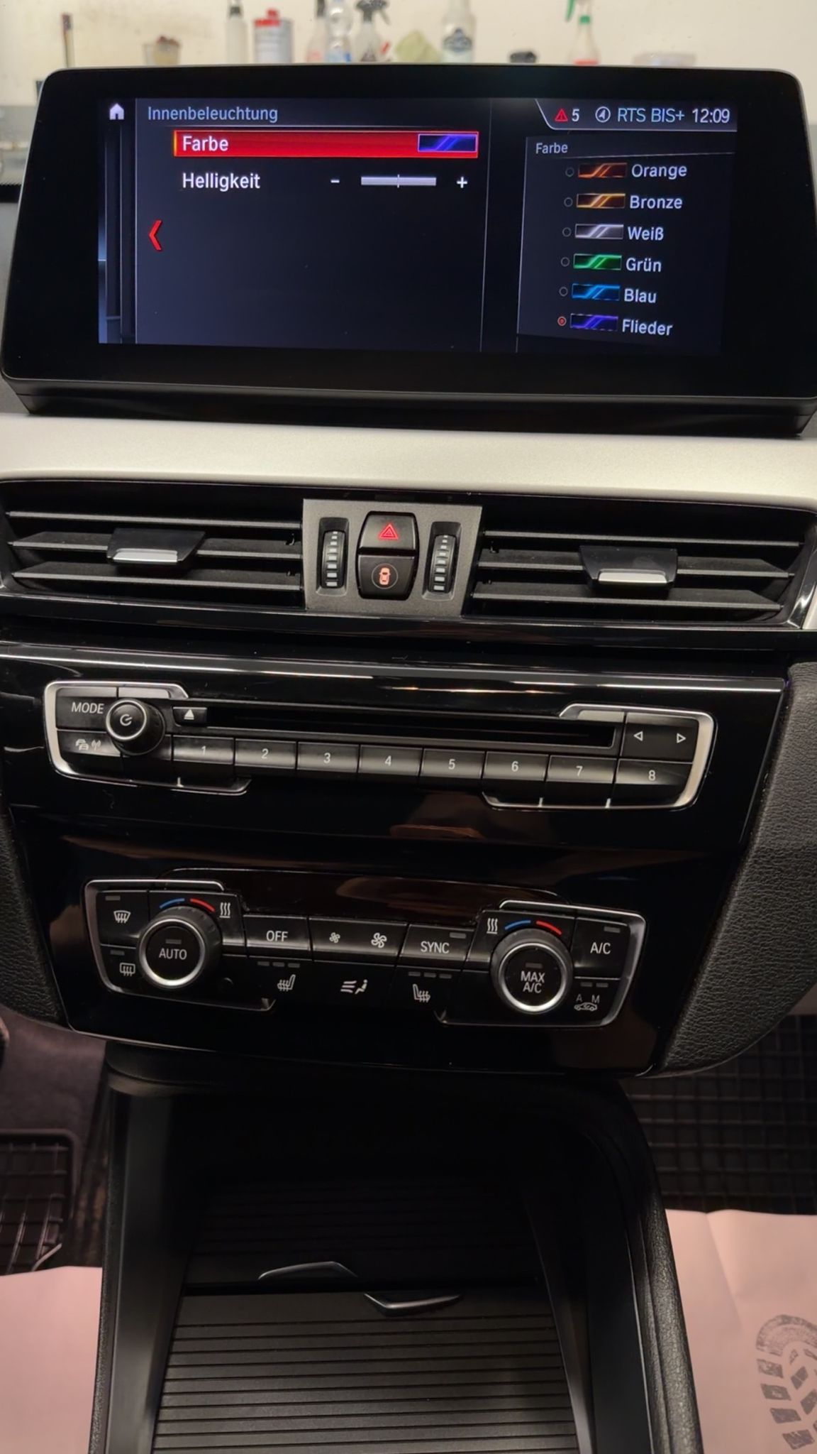 BMW X1 xDrive 18d Steptronic-image-12