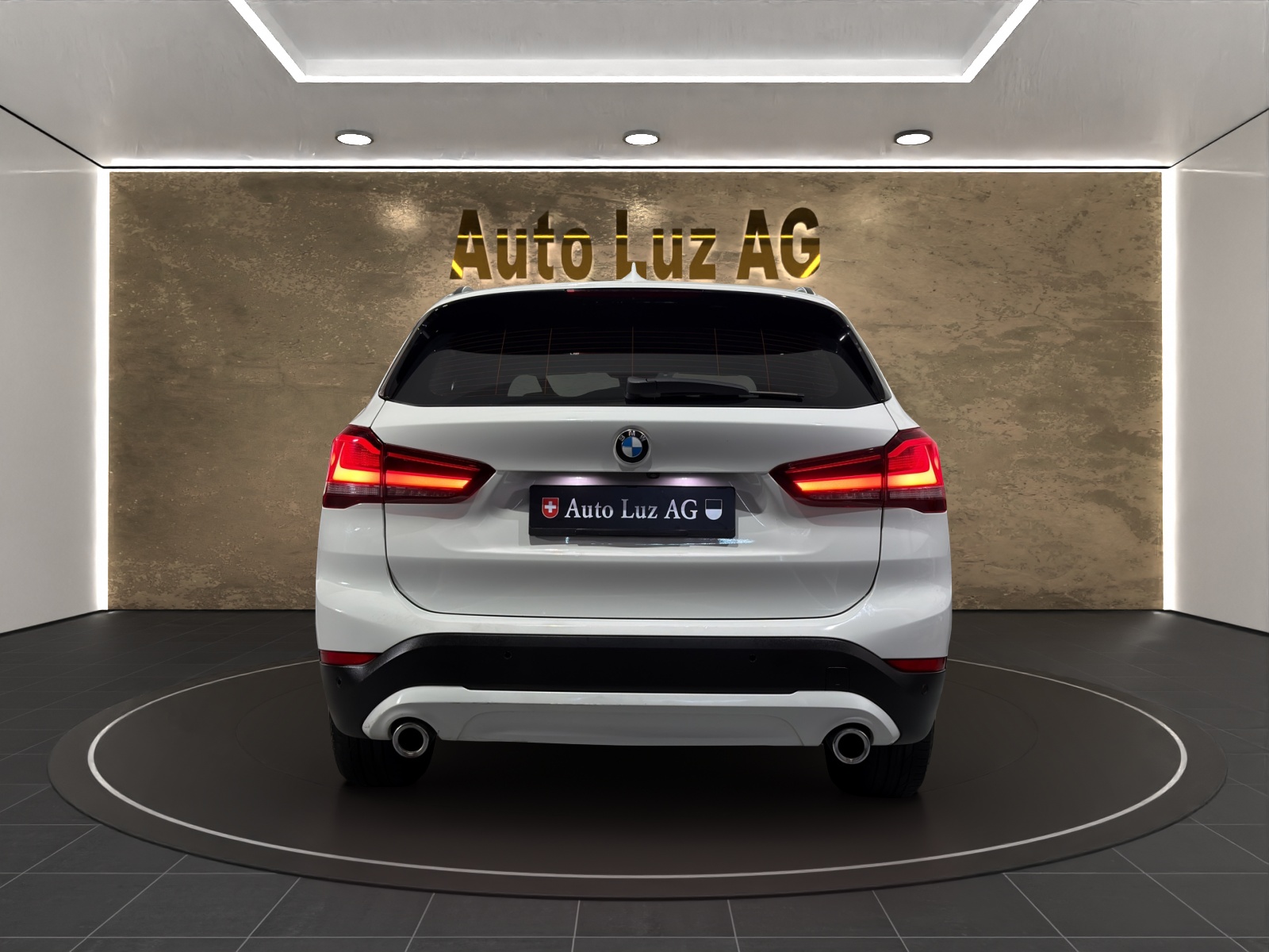 BMW X1 xDrive 18d Steptronic-image-2