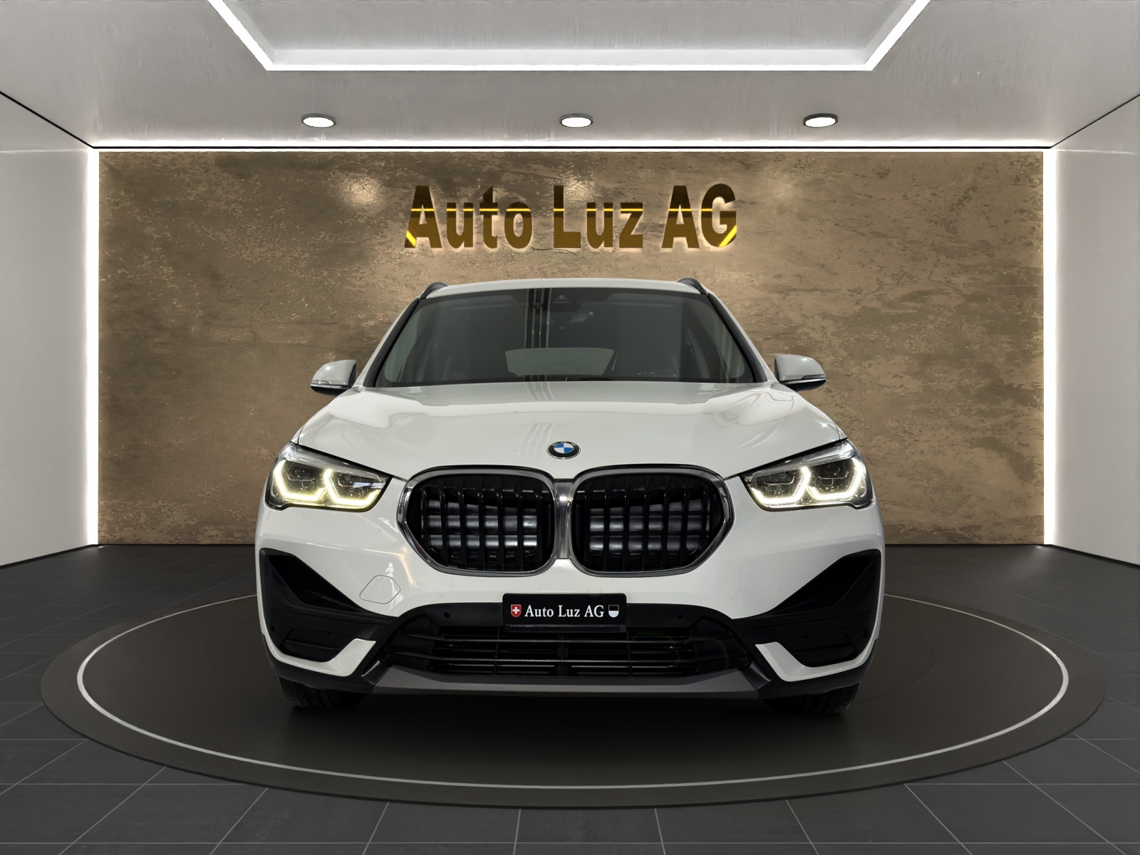BMW X1 xDrive 18d Steptronic-image-1