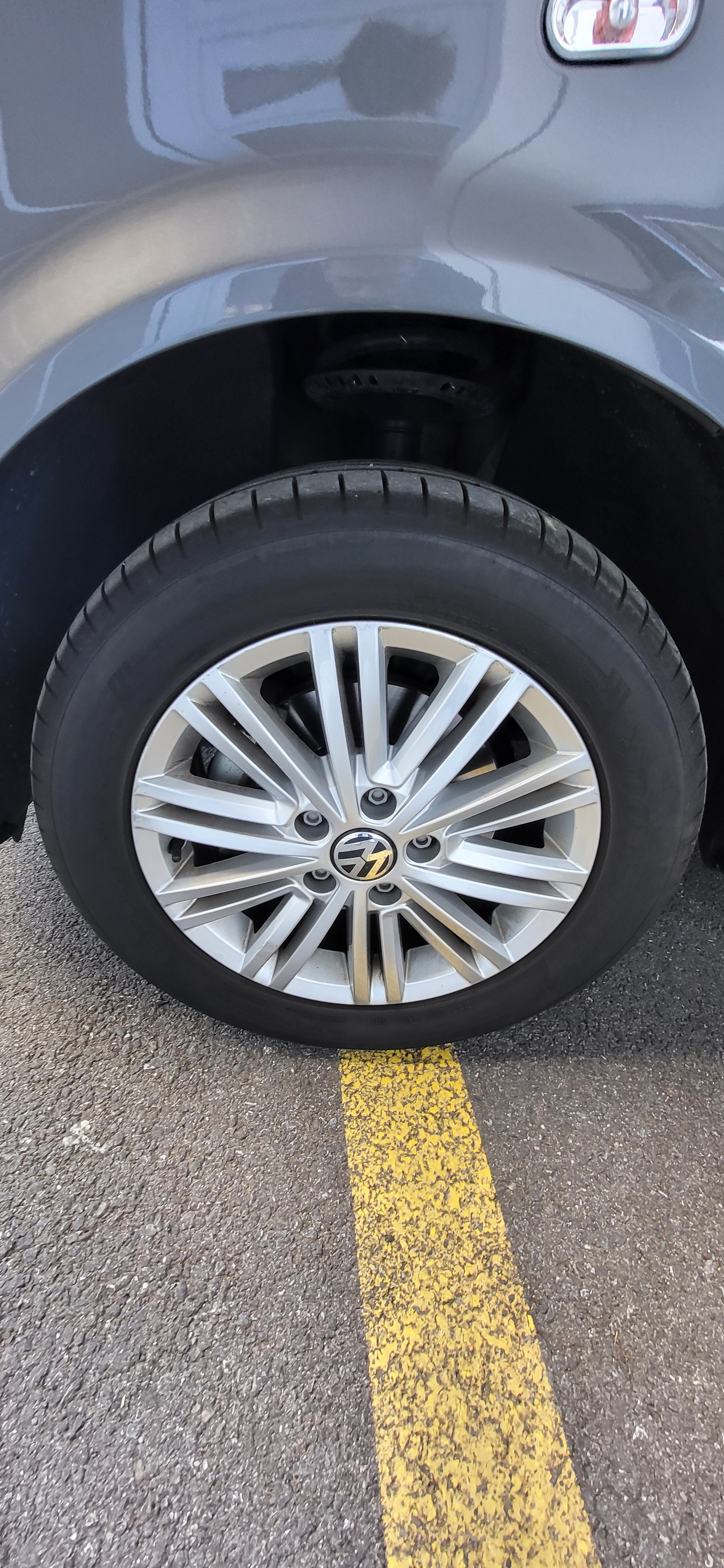 VW T5 Multivan 2.0 TDI CR Comfortline Cup DSG-image-4