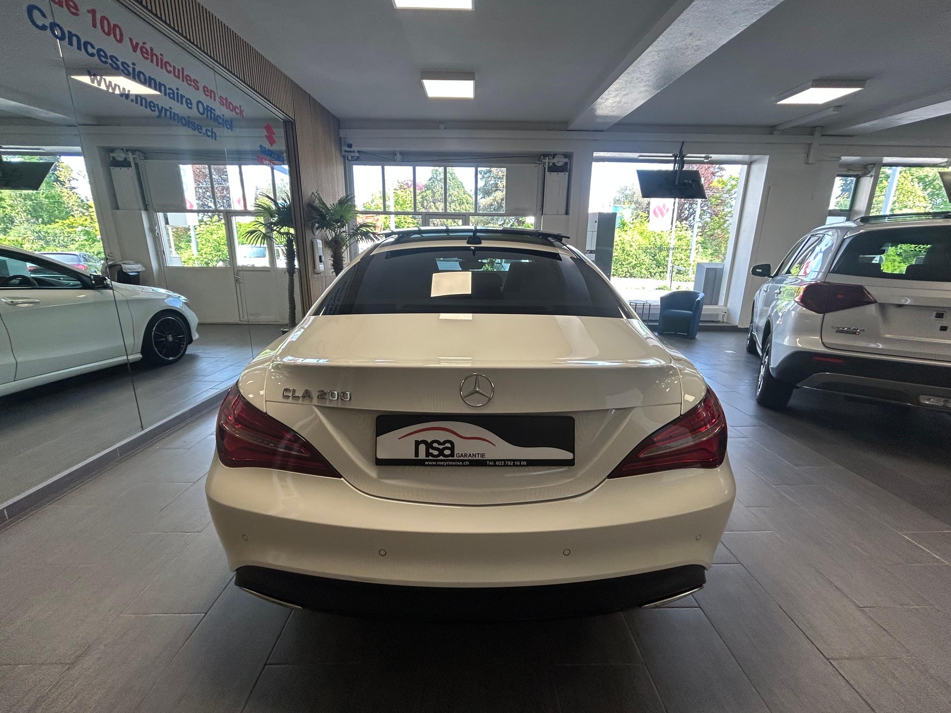 MERCEDES-BENZ CLA 200 Urban-image-6