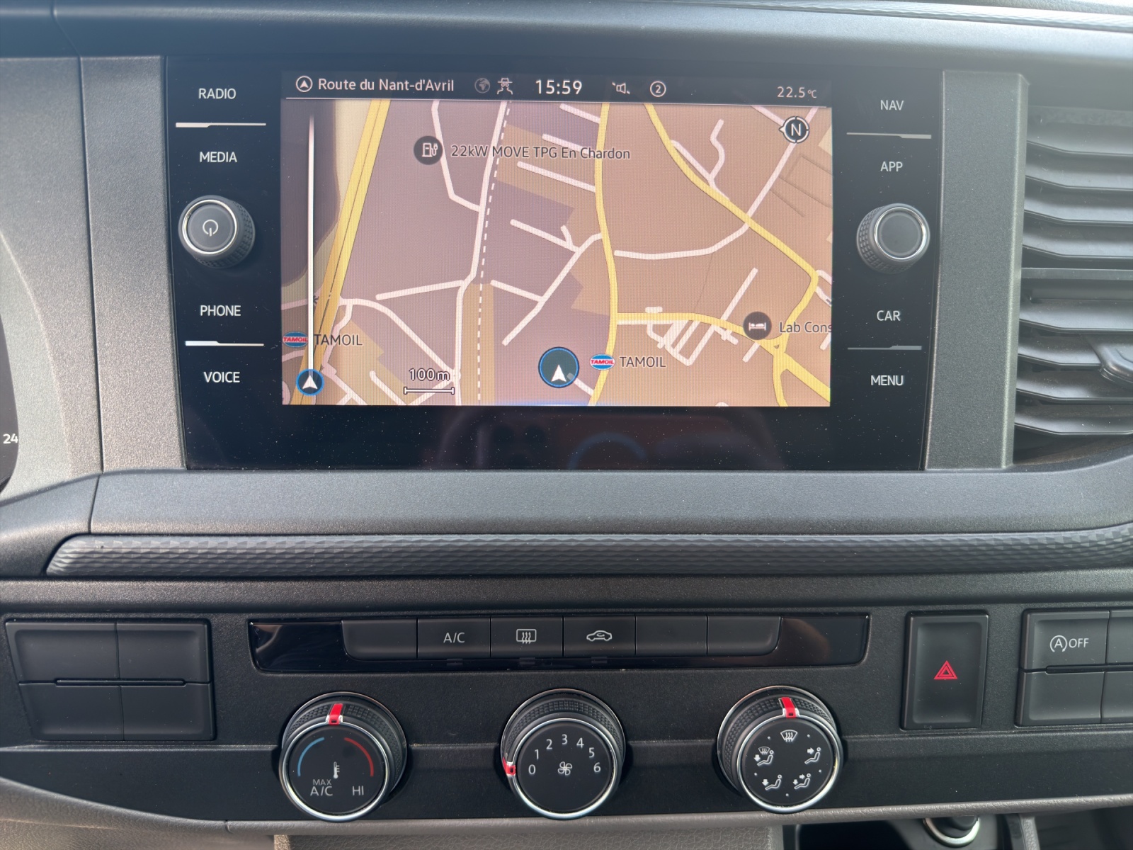 VW T6.1 2.0 TDI-image-10